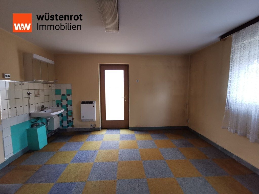 Immobilienangebot - Gaildorf - Alle - Familienfreundliches Wohnhaus mit Einliegerwohnung und Garten
- massiv gebaut, ruhig & zentral-