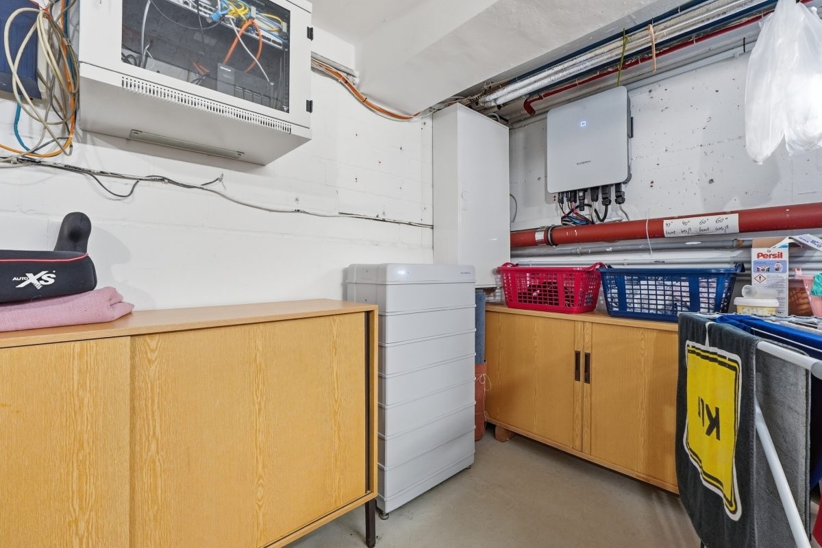 Immobilienangebot - Pulheim - Alle - Modernisiert & energieeffizient! 161 m² Wohnkomfort mit Wärmepumpe, PV-Anlage in einer Sackgasse.