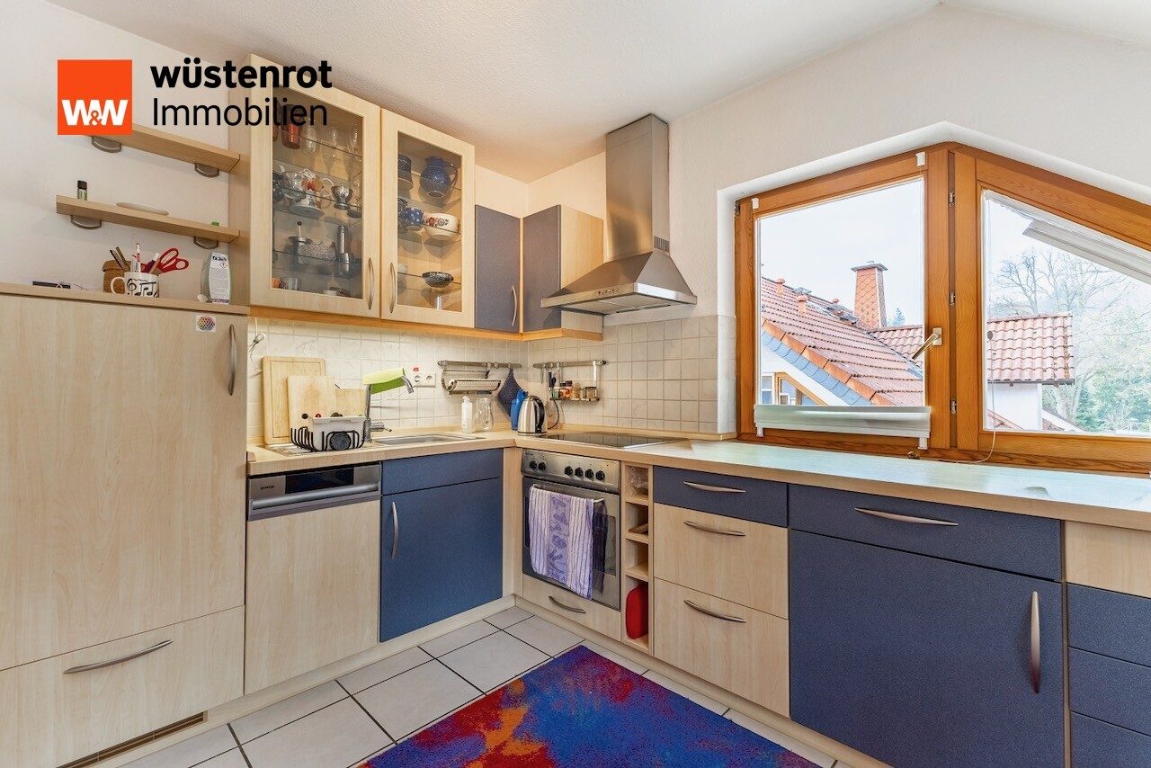 Immobilienangebot - Kassel / Wilhelmshöhe - Alle - +++ Traumwohnung mit Südwest-Balkon und Außenstellplatz in Villenkolonie +++