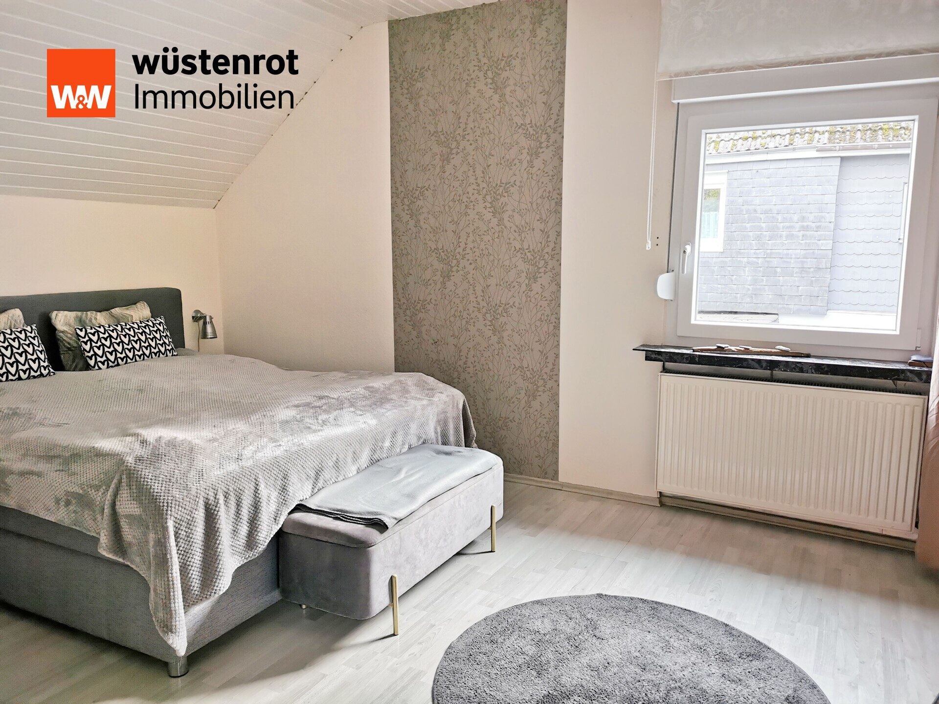 Immobilienangebot - Hückeswagen / Dreibäumen - Alle - ***Großzügiges Familienhaus mit viel Platz - Ideal auch als Mehrgenerationenhaus!***
