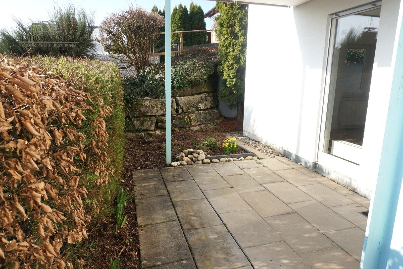 Immobilienangebot - Untergruppenbach / Unterheinriet - Alle - Attraktive, kleine Wohnung 
2 Terrassen - Gartenanteil
 - sofort frei -