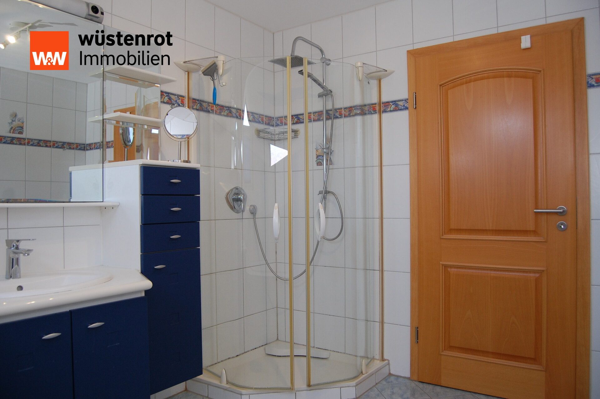 Immobilienangebot - Brunn - Alle - Großzügiges EFH in ruhiger Lage in Brunn/Laaber – auch für 2 Generationen, sofort bezugsfrei