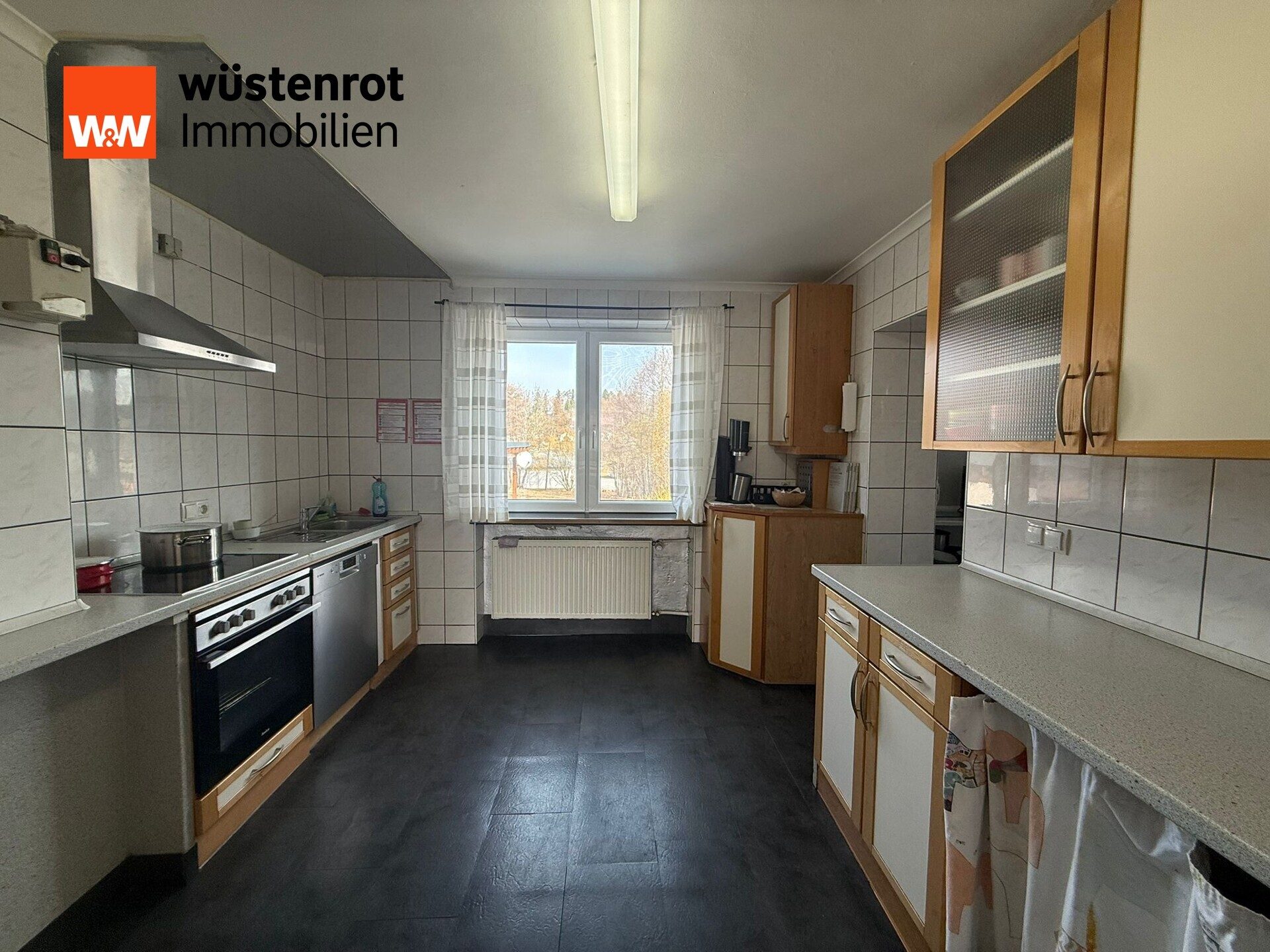 Immobilienangebot - Bischofsmais - Alle - Rendite-Paket bestehend aus Mehrfamilienhaus, Bungalow und Bauplatz in Bischofsmais.