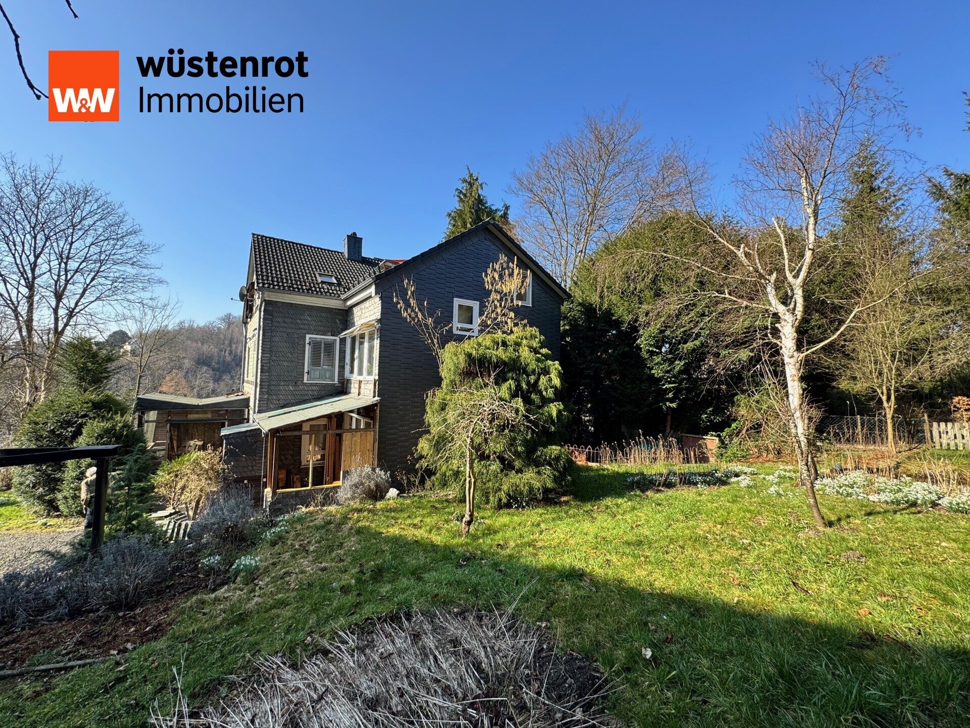 Immobilienangebot - Kirchen - Alle - "Ein verwunschenes Schmuckstück, das auf seine Wiederentdeckung wartet"