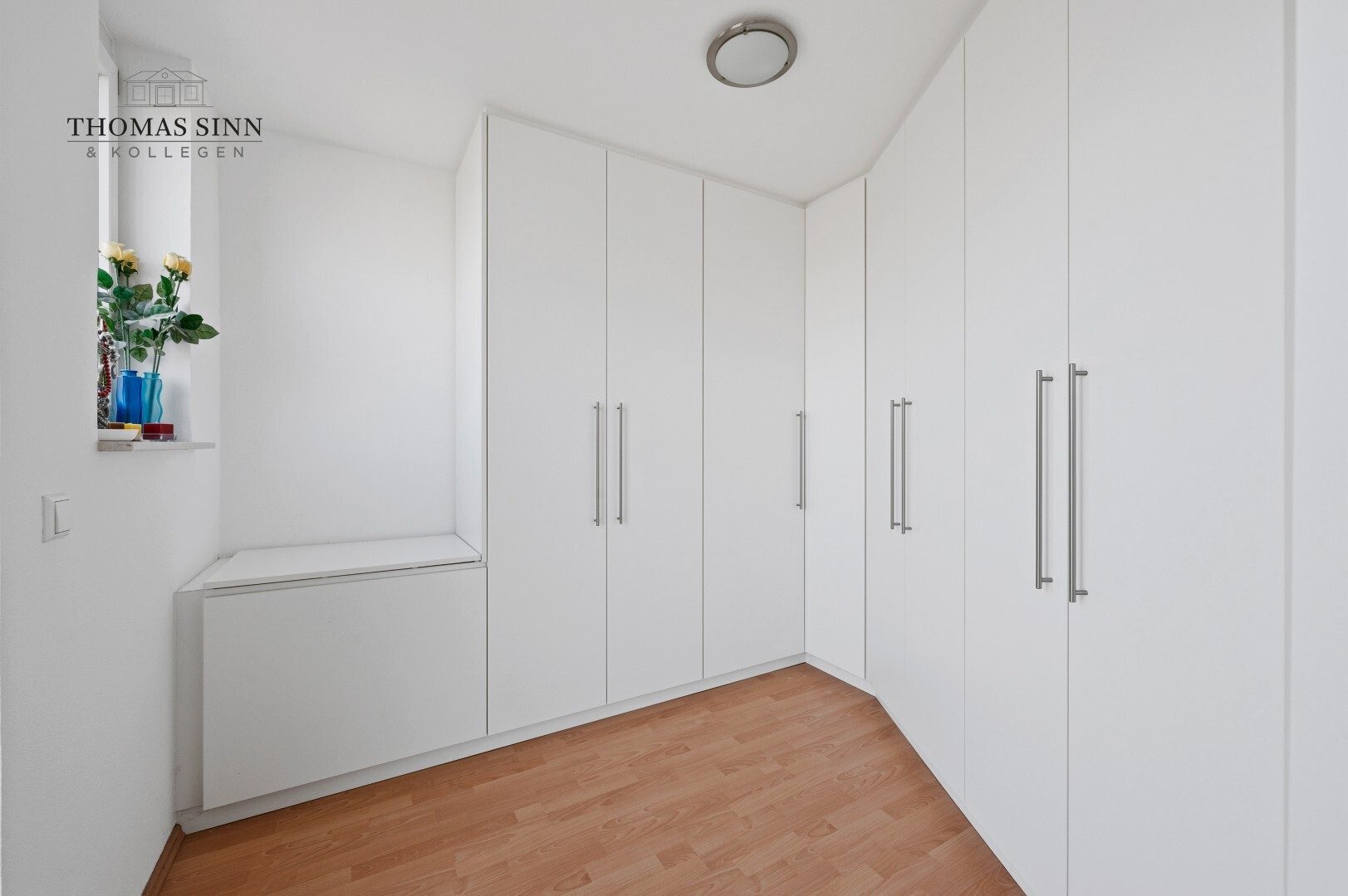 Immobilienangebot - Leingarten / Schluchtern - Alle - Großzügige Doppelhaushälfte  mit Einliegerwohnung in ruhigem Wohngebiet