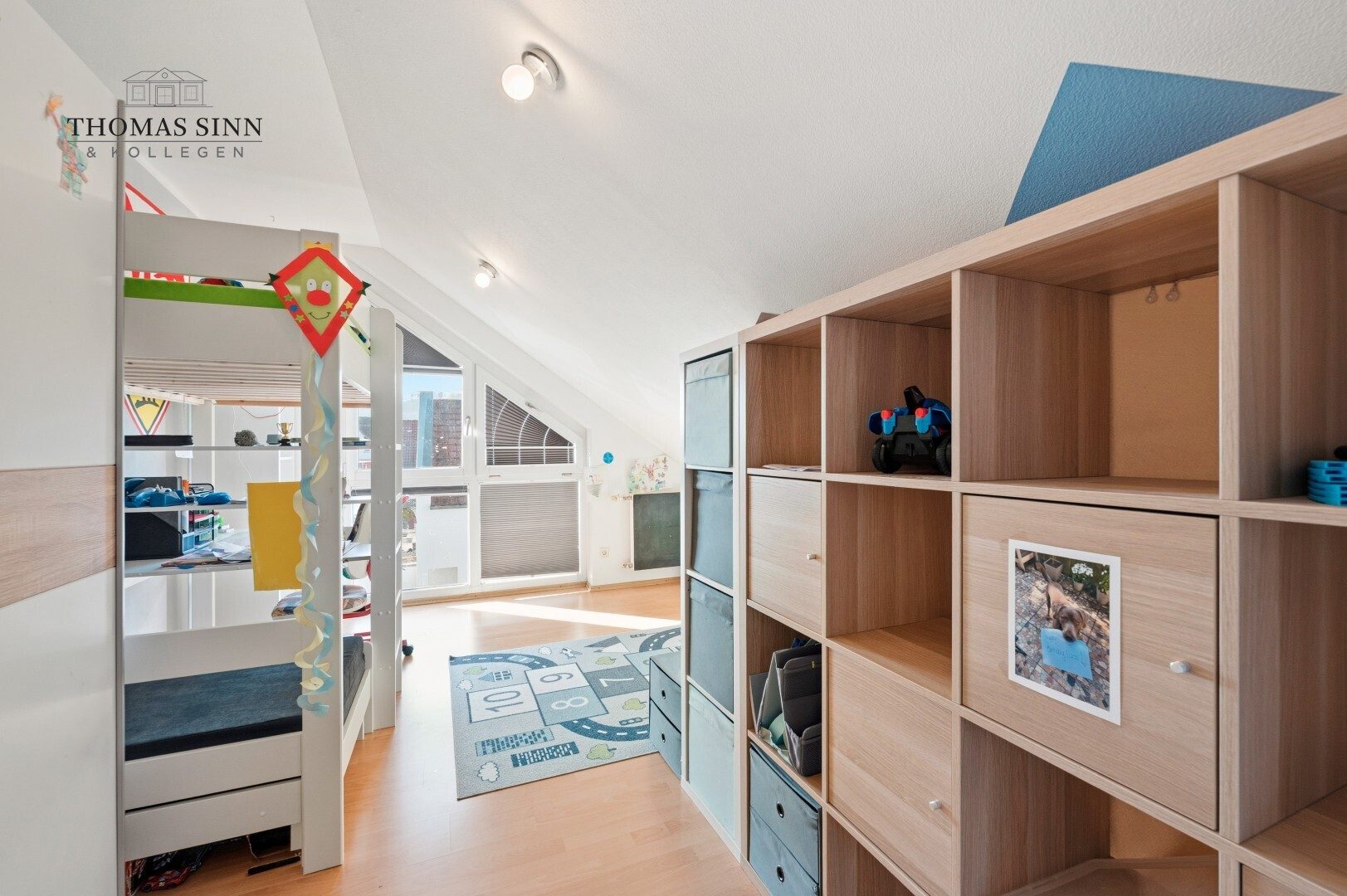 Immobilienangebot - Leingarten / Schluchtern - Alle - Großzügige Doppelhaushälfte  mit Einliegerwohnung in ruhigem Wohngebiet