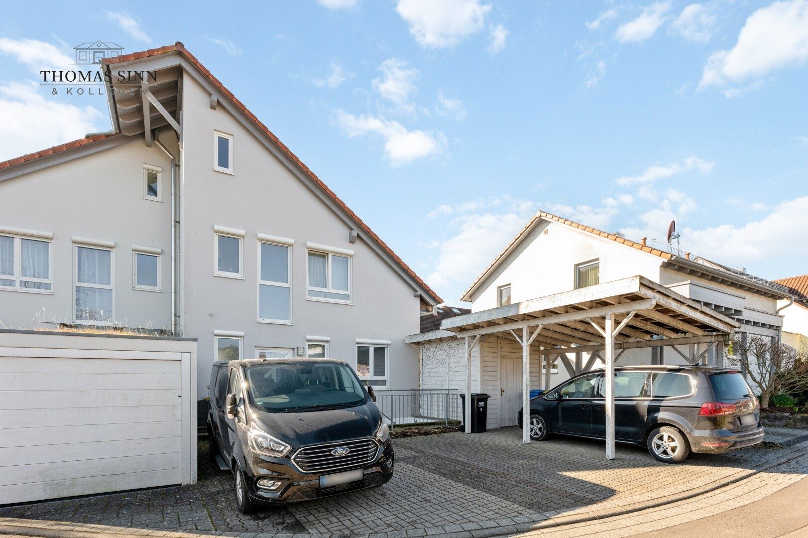 Immobilienangebot - Leingarten / Schluchtern - Alle - Großzügige Doppelhaushälfte  mit Einliegerwohnung in ruhigem Wohngebiet