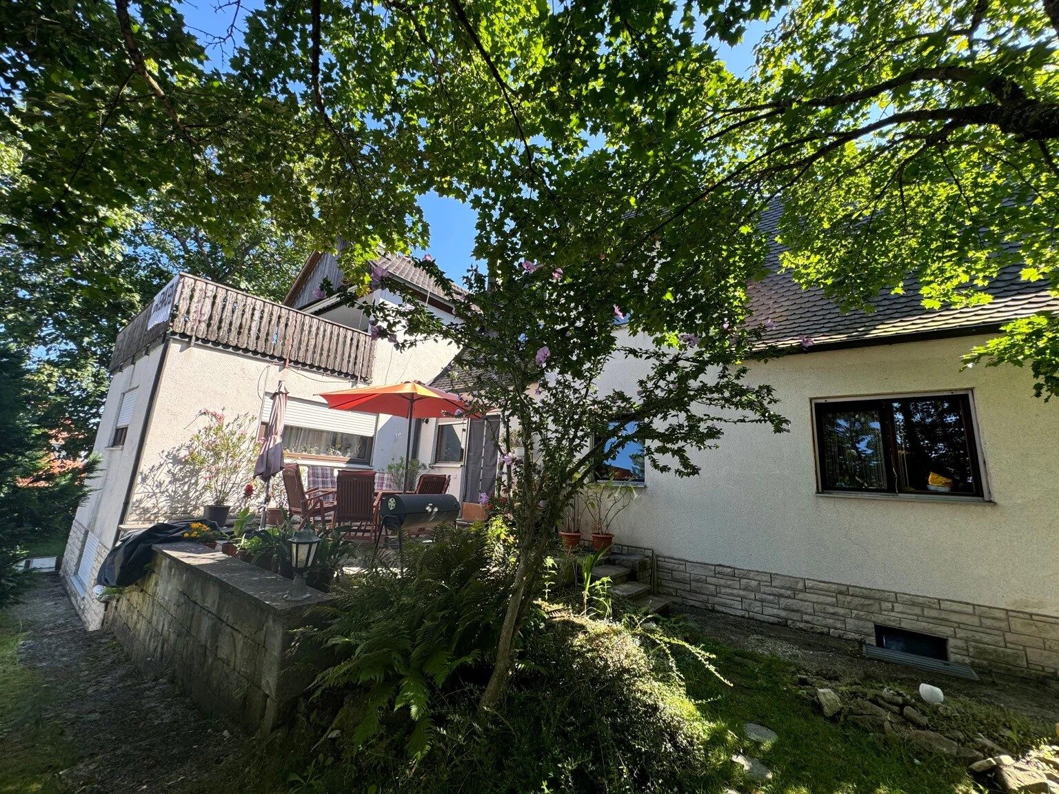 Immobilienangebot - Schnaittach - Alle - Einfamilienhaus in Schnaittach -
alles fürs Familienglück vorhanden