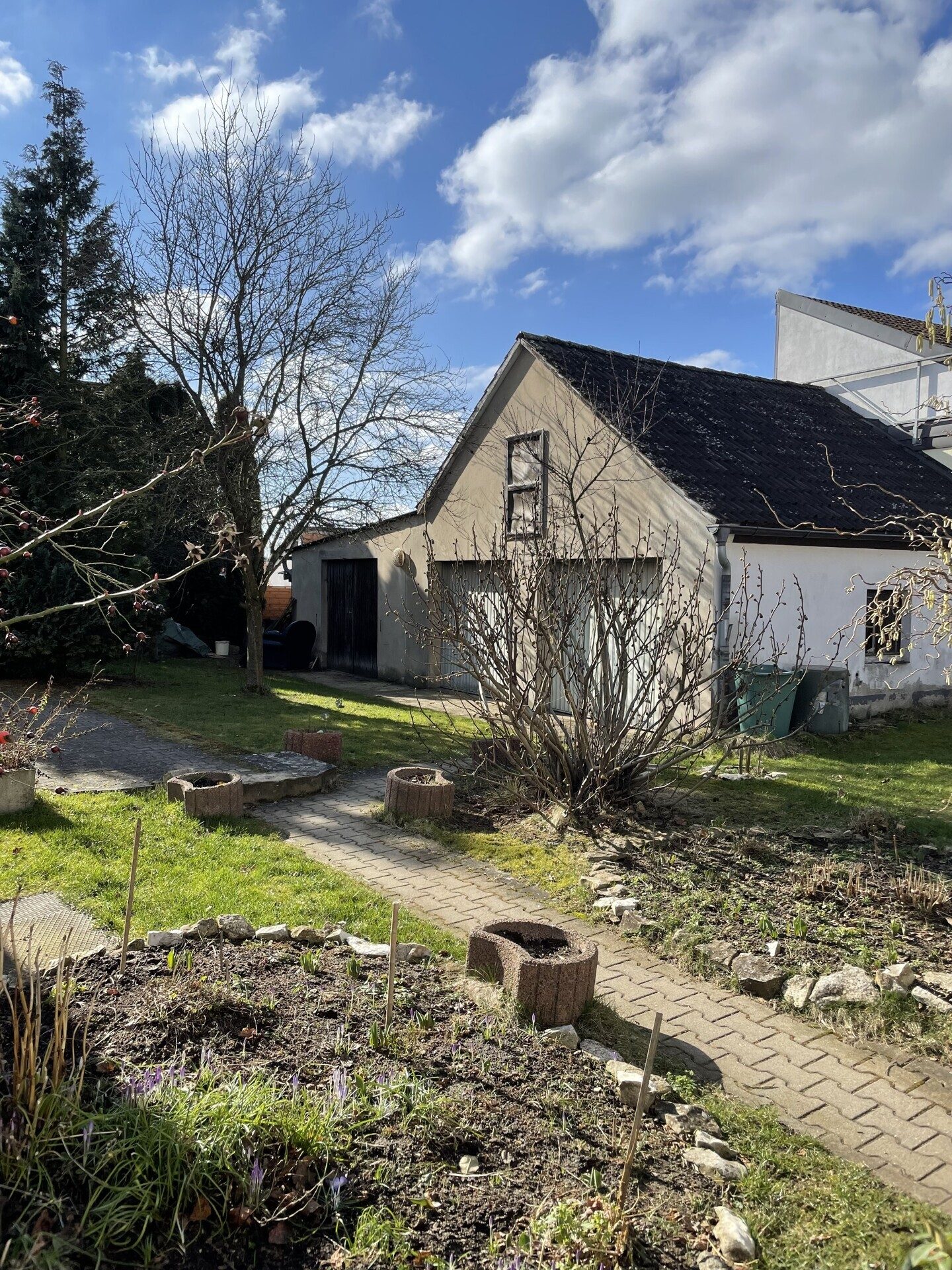 Immobilienangebot - Schnaittach - Alle - Einfamilienhaus in Schnaittach -
alles fürs Familienglück vorhanden