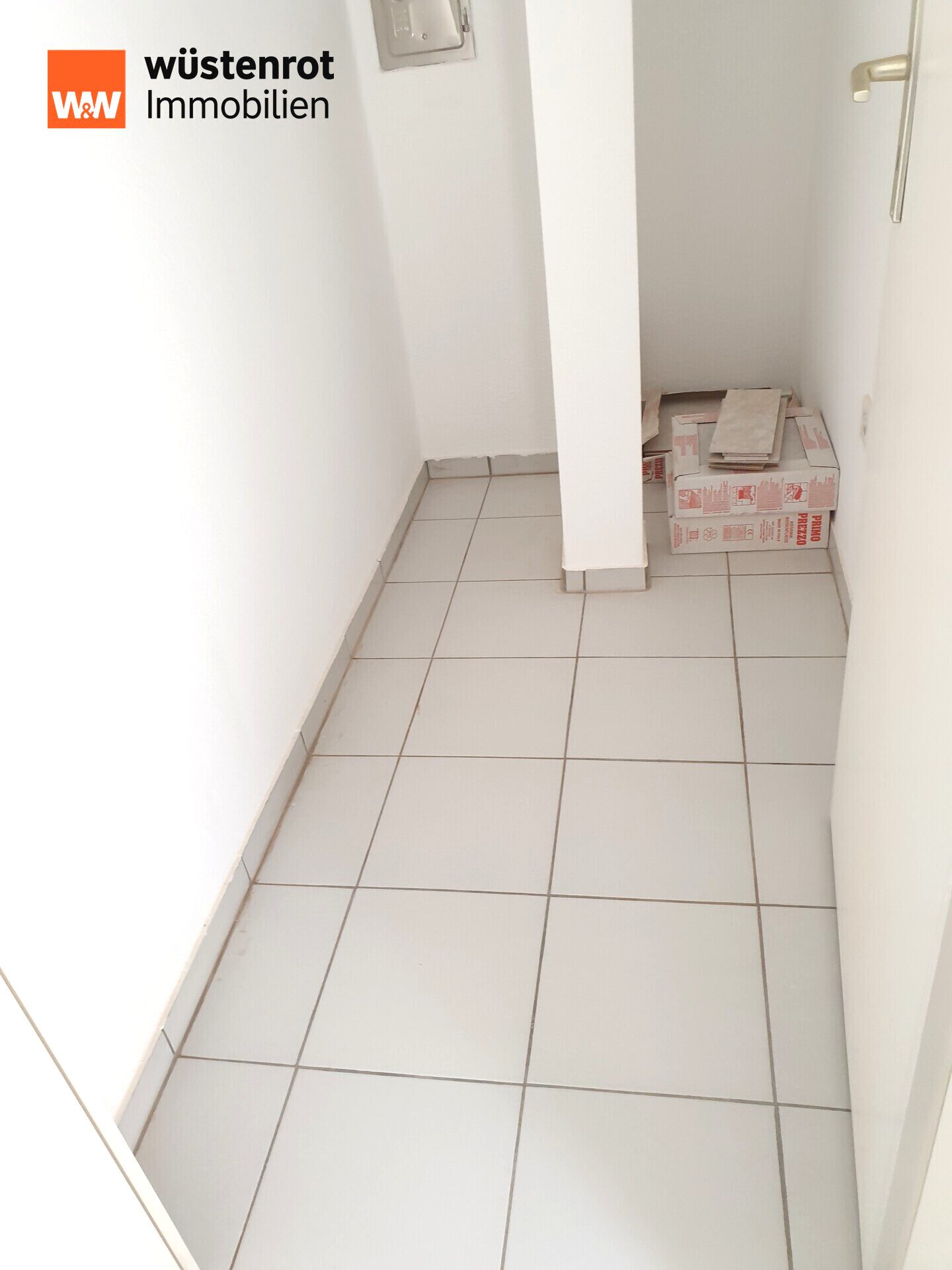 Immobilienangebot - Nürnberg - Alle - 2-Zimmer-Dachgeschosswohnung in Sündersbühl - Gemütlichkeit über den Dächern von Nürnberg