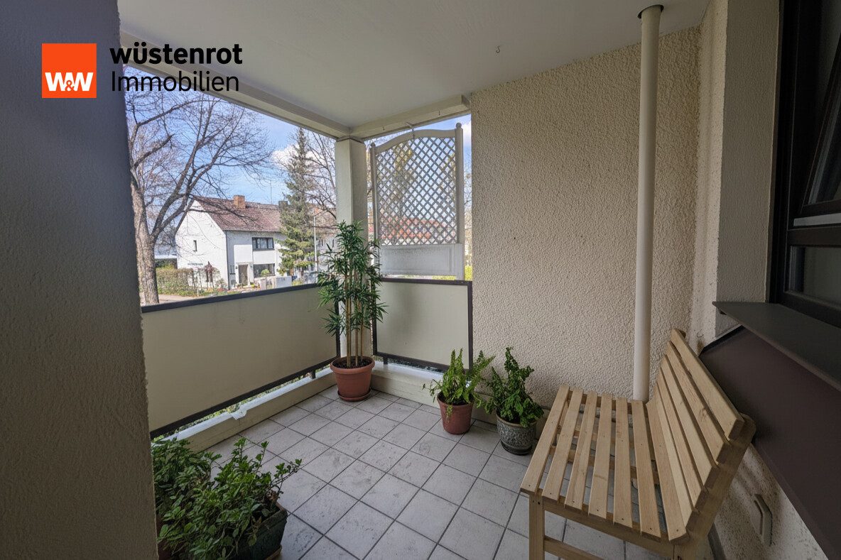 Immobilienangebot - München - Alle - Großzügige 3-Zimmer-Wohnung mit zwei Balkonen in gepflegter Wohnanlage in München-Forstenried
