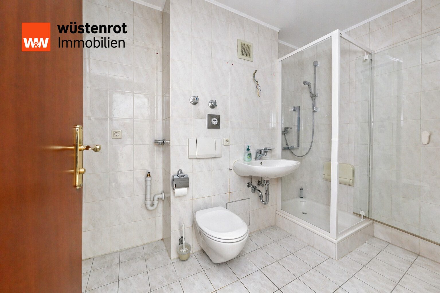 Immobilienangebot - München - Alle - Großzügige 3-Zimmer-Wohnung mit zwei Balkonen in gepflegter Wohnanlage in München-Forstenried