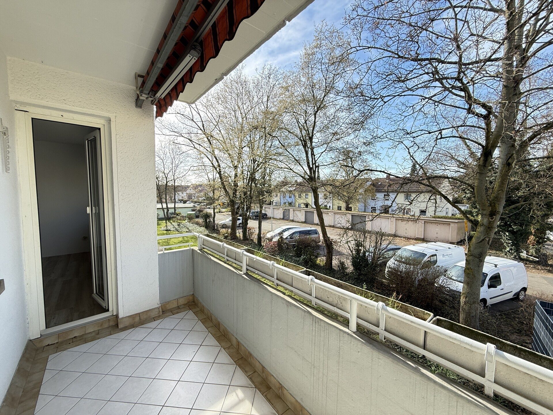 Immobilienangebot - Mannheim - Alle - Hervorragend aufgeteilte und kurzfristig verfügbare 2-Zimmerwohnung mit Balkon
in MA-Käfertal.