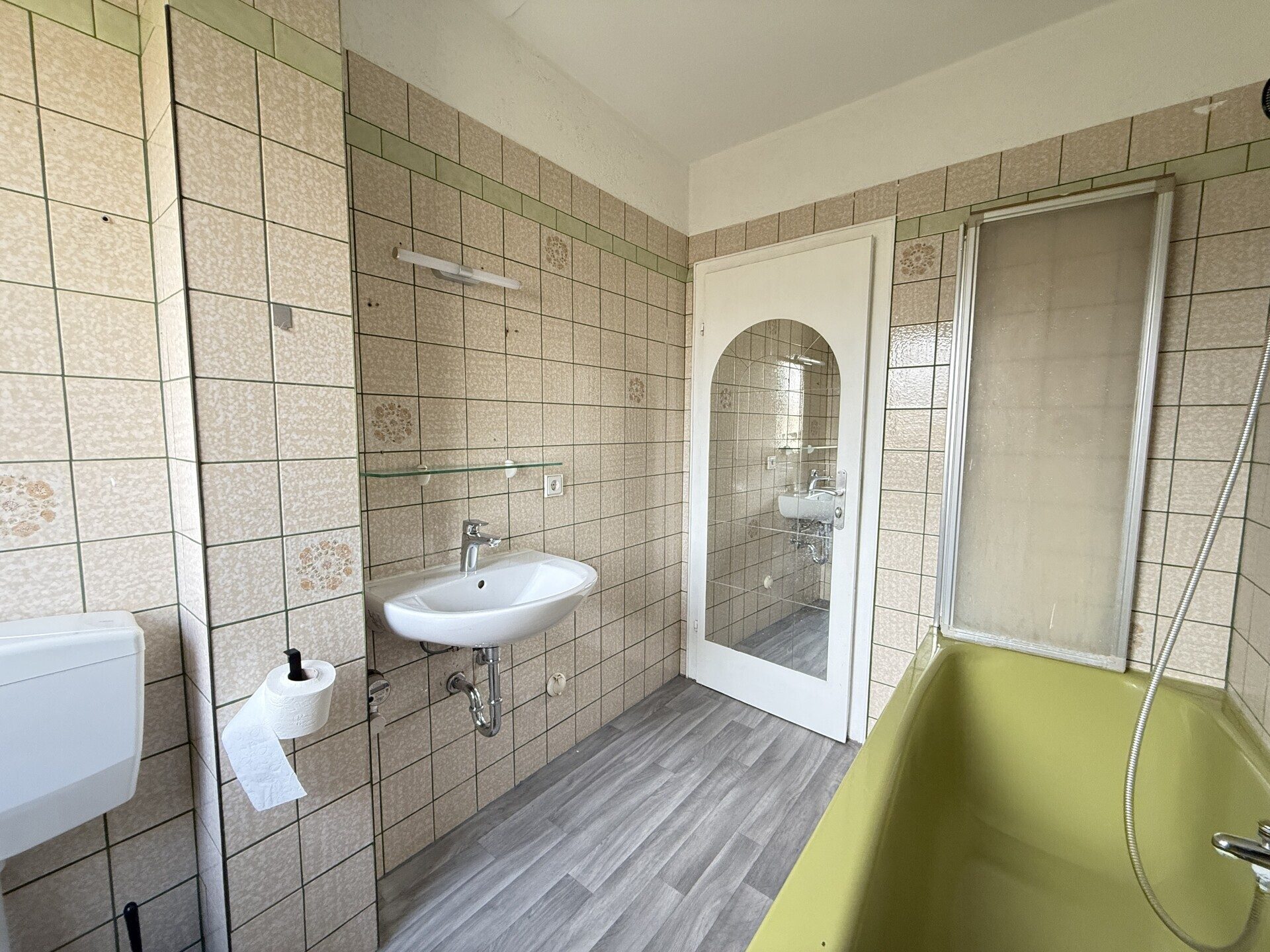 Immobilienangebot - Mannheim - Alle - Hervorragend aufgeteilte und kurzfristig verfügbare 2-Zimmerwohnung mit Balkon
in MA-Käfertal.
