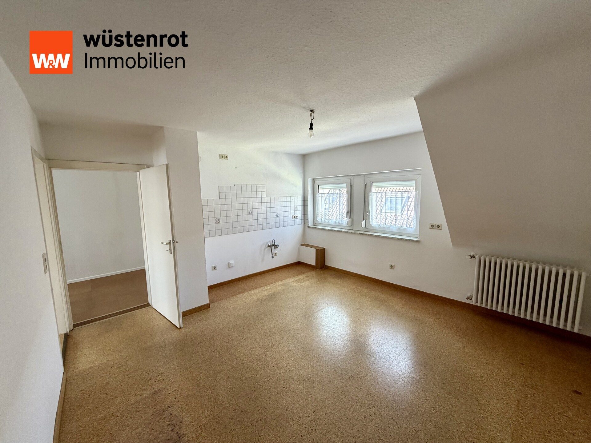 Immobilienangebot - Emmendingen / Kollmarsreute - Alle - **Doppelhaushälfte mit zwei Wohneinheiten in Bahnhofsnähe von Kollmarsreute**