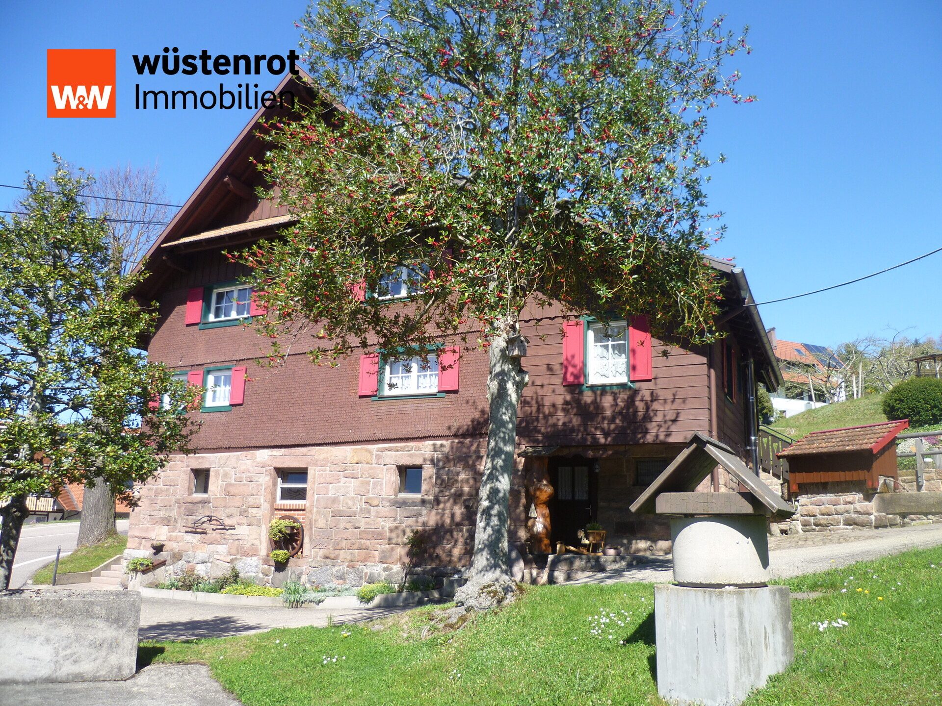 Immobilienangebot - Sasbachwalden - Alle - Ehemaliges Bauernhaus in Sasbachwalden - 
Anwesen mit 2 Wohnungen