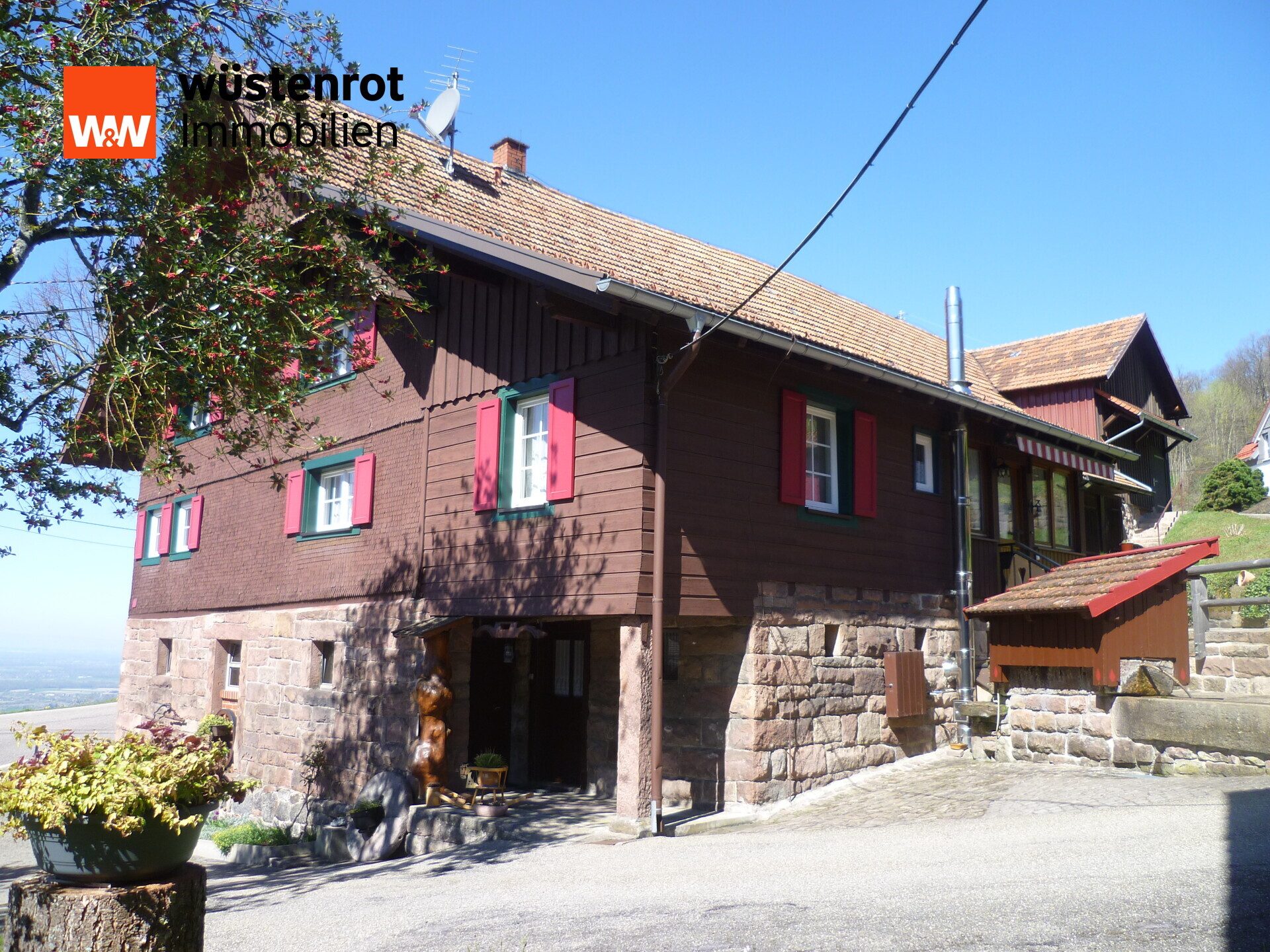 Immobilienangebot - Sasbachwalden - Alle - Ehemaliges Bauernhaus in Sasbachwalden - 
Anwesen mit 2 Wohnungen