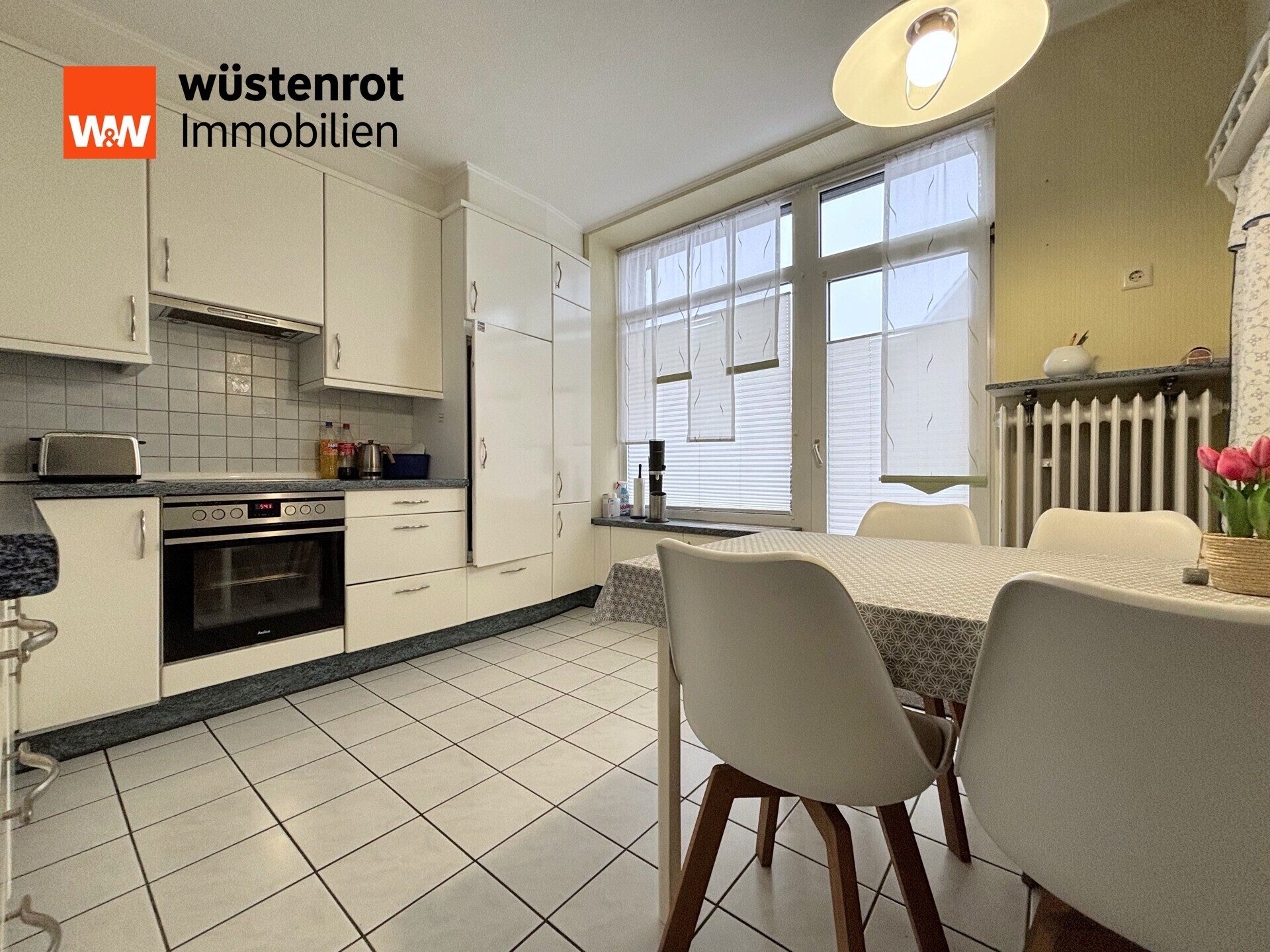 Immobilienangebot - Lathen - Alle - Viel Platz für die Familie: Gepflegtes Haus mit Balkon, Terrasse & Keller in Lathen
