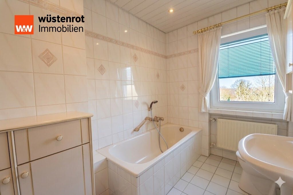 Immobilienangebot - Lauterbach - Alle - Zeitlose Eleganz trifft Familienidyll: Gepflegte Doppelhaushälfte mit Parkpotenzial