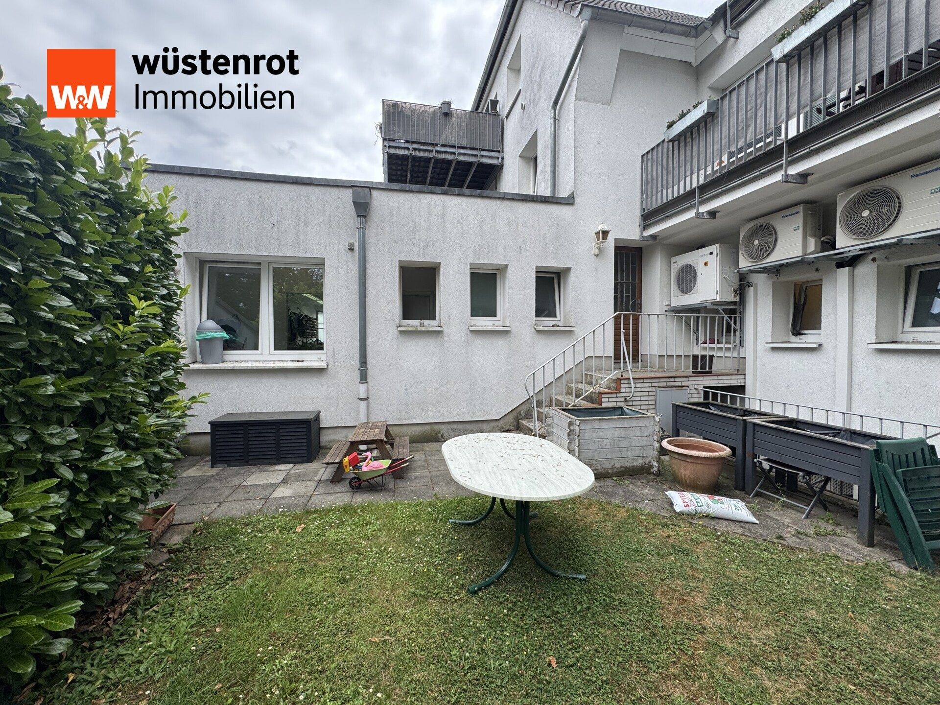 Immobilienangebot - Düsseldorf - Alle - Energetisch saniertes Wohn- und Geschäftshaus in zentraler Lage von Düsseldorf