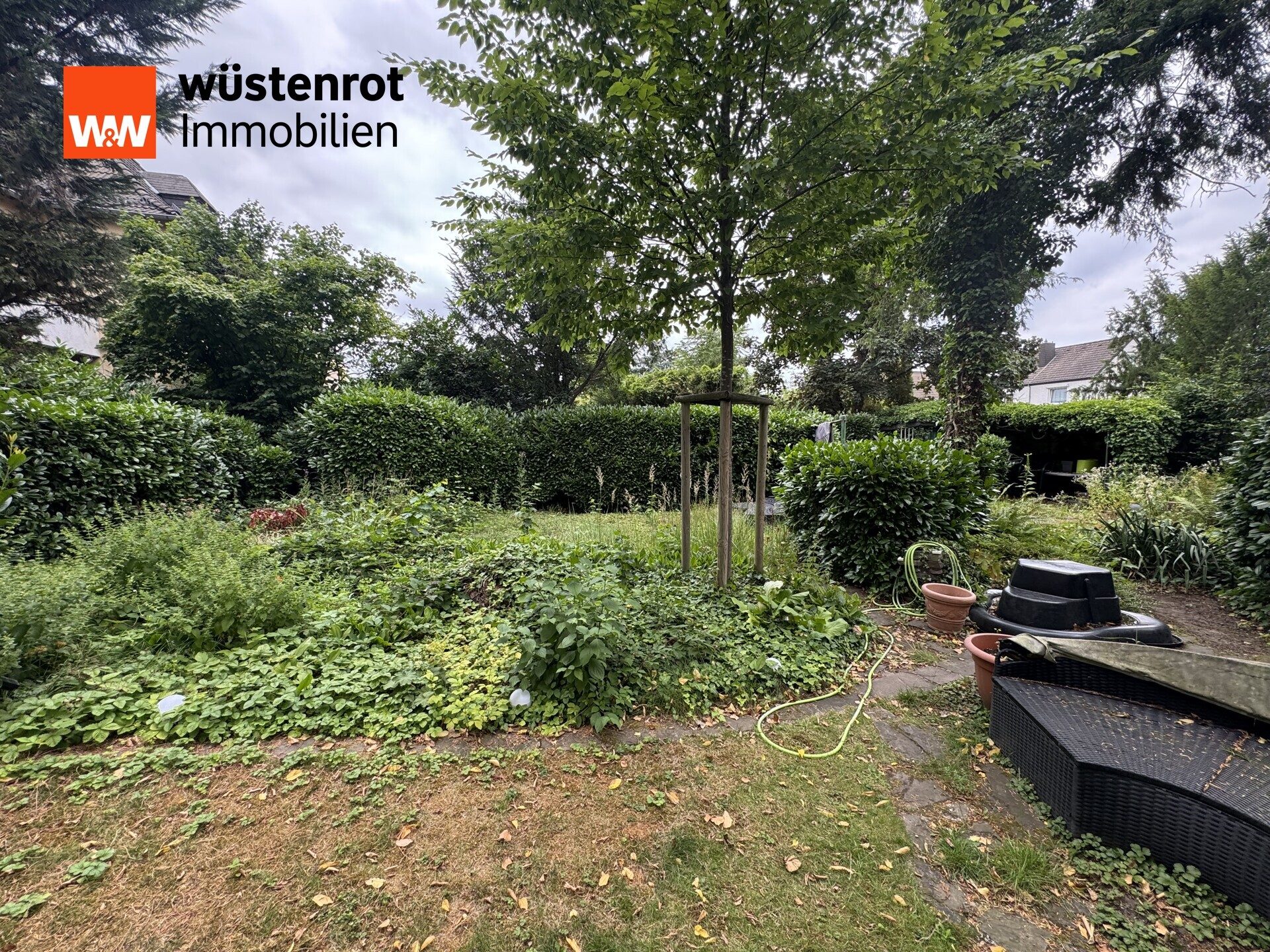 Immobilienangebot - Düsseldorf - Alle - Energetisch saniertes Wohn- und Geschäftshaus in zentraler Lage von Düsseldorf