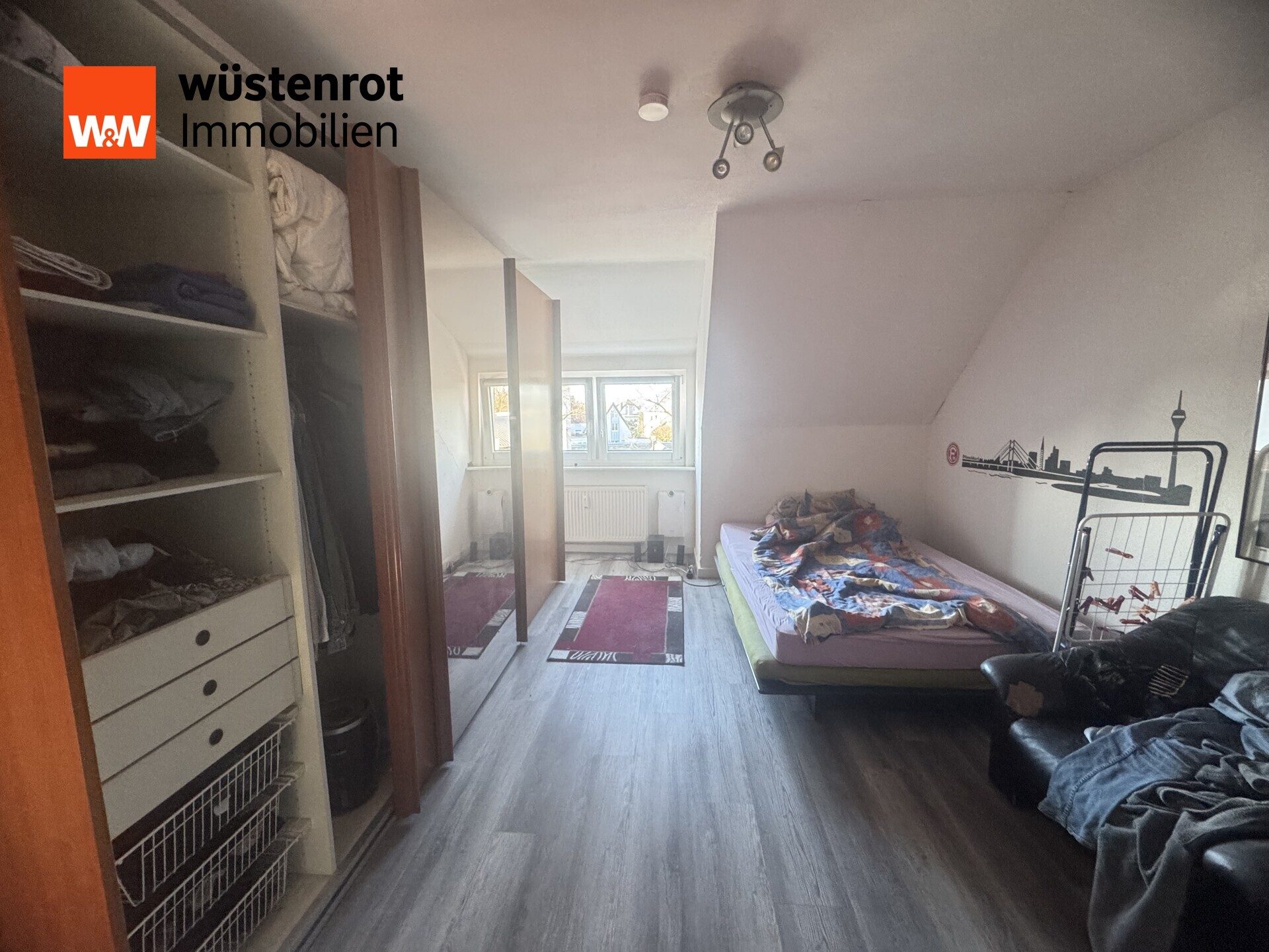 Immobilienangebot - Düsseldorf - Alle - Energetisch saniertes Wohn- und Geschäftshaus in zentraler Lage von Düsseldorf