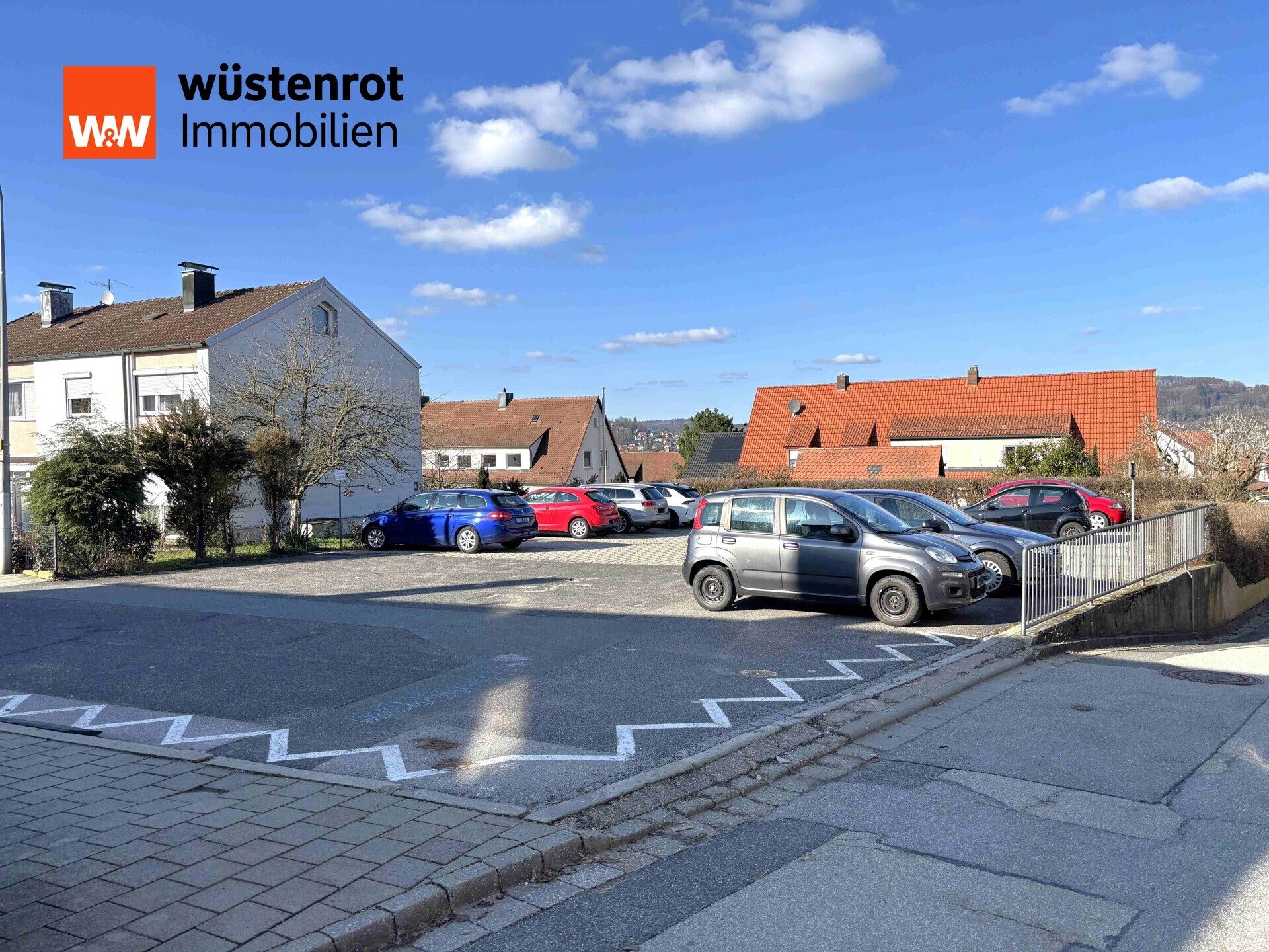 Immobilienangebot - Hersbruck - Alle - 3-Z-ETW mit Balkon und Stellplatz