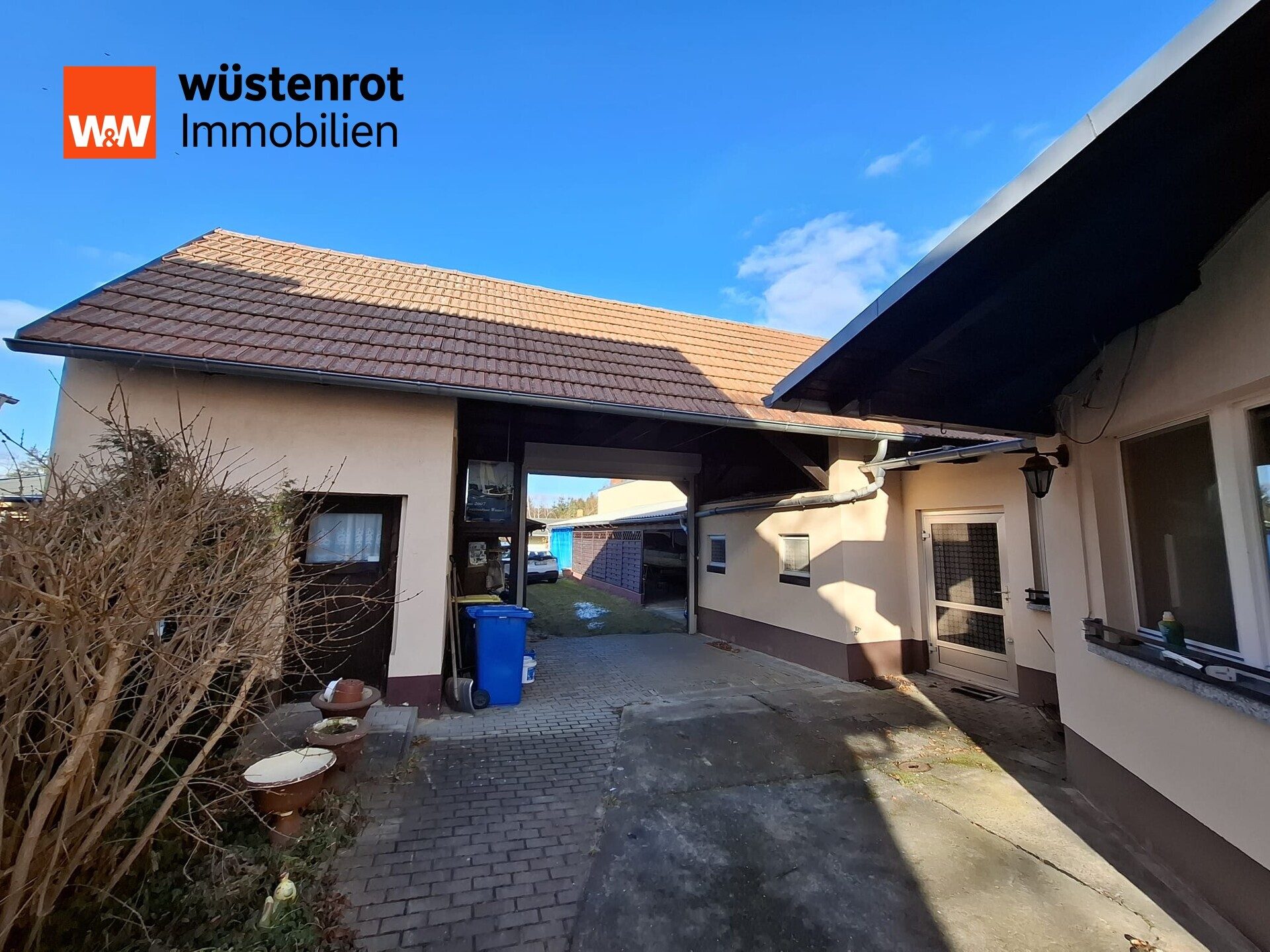 Immobilienangebot - Schwielowsee - Alle - Doppelhaushälfte mit traumhaftem Grundstück und Ausbaupotenzial für ein zusätzliches Hinterhaus in Schwielowsee zu verkaufen...