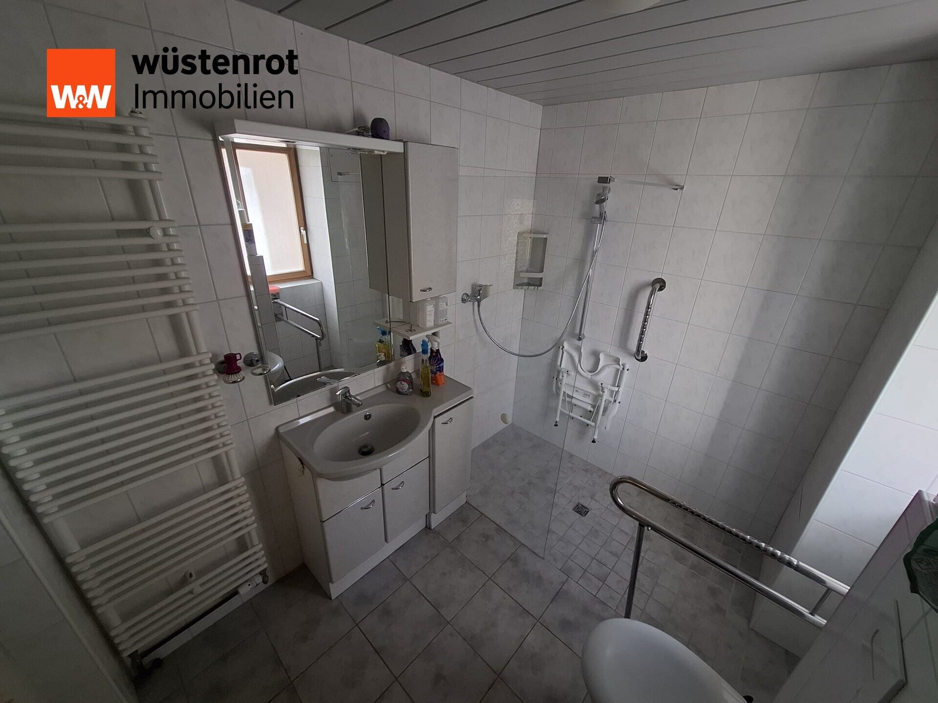 Immobilienangebot - Schwielowsee - Alle - Doppelhaushälfte mit traumhaftem Grundstück und Ausbaupotenzial für ein zusätzliches Hinterhaus in Schwielowsee zu verkaufen...