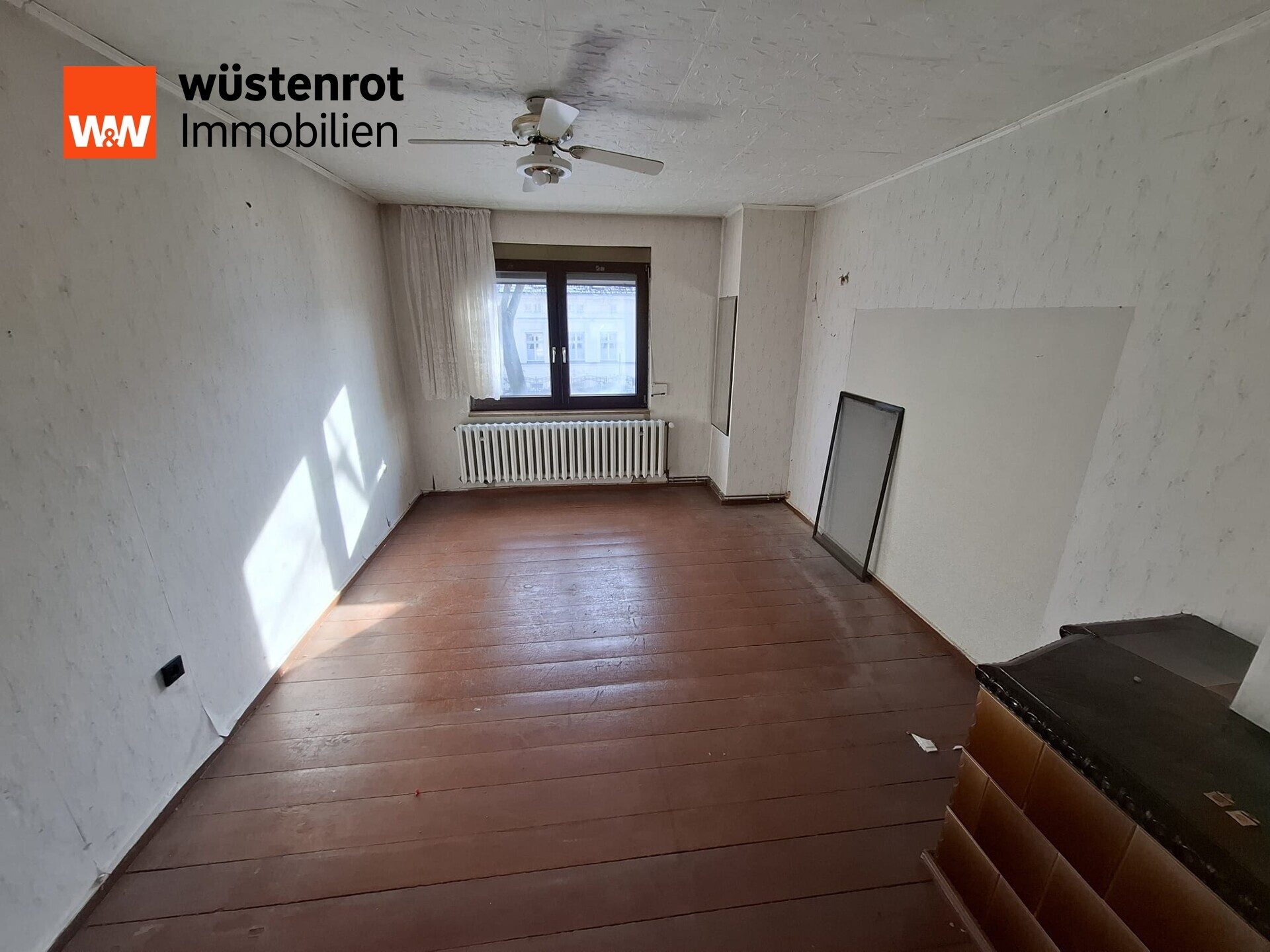 Immobilienangebot - Schwielowsee - Alle - Doppelhaushälfte mit traumhaftem Grundstück und Ausbaupotenzial für ein zusätzliches Hinterhaus in Schwielowsee zu verkaufen...