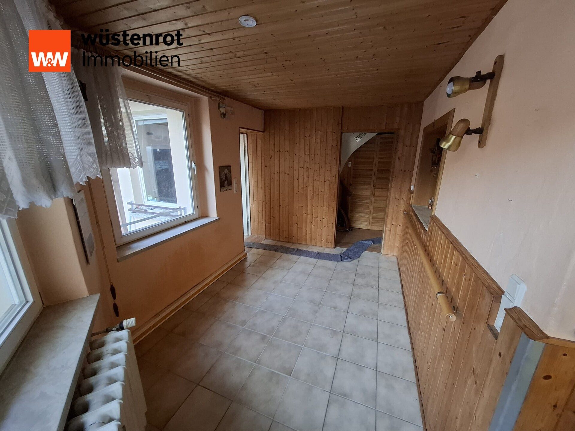 Immobilienangebot - Schwielowsee - Alle - Doppelhaushälfte mit traumhaftem Grundstück und Ausbaupotenzial für ein zusätzliches Hinterhaus in Schwielowsee zu verkaufen...
