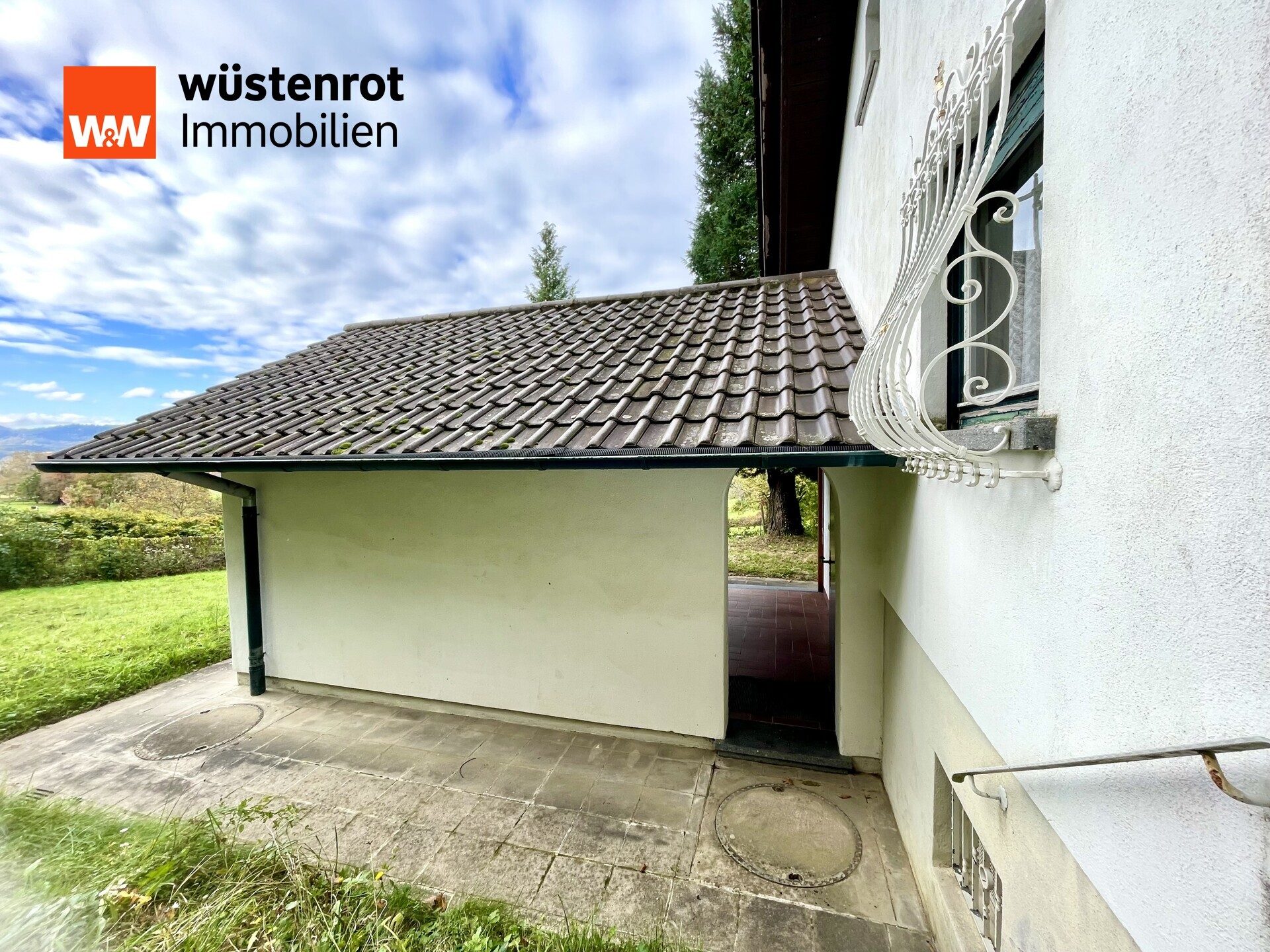 Immobilienangebot - Gaggenau - Alle - URLAUBSGEFÜHL in toller Lage : Kleines Einfamilienhaus mit großem Grundstück, Terrasse, Carport uvm.