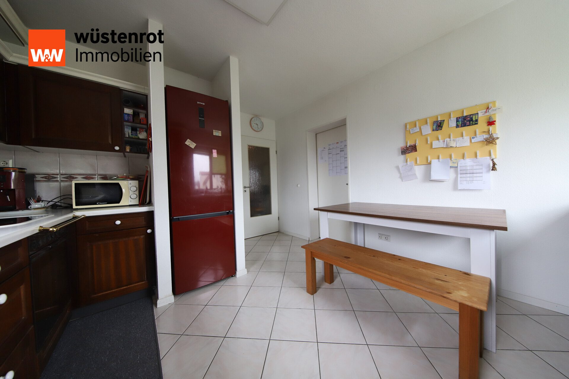 Immobilienangebot - Dietenheim - Alle - Lichtdurchflutete 3,5-Zimmer-Eigentumswohnung mit großem Süd-West-Balkon in angenehmer Wohnlage!
