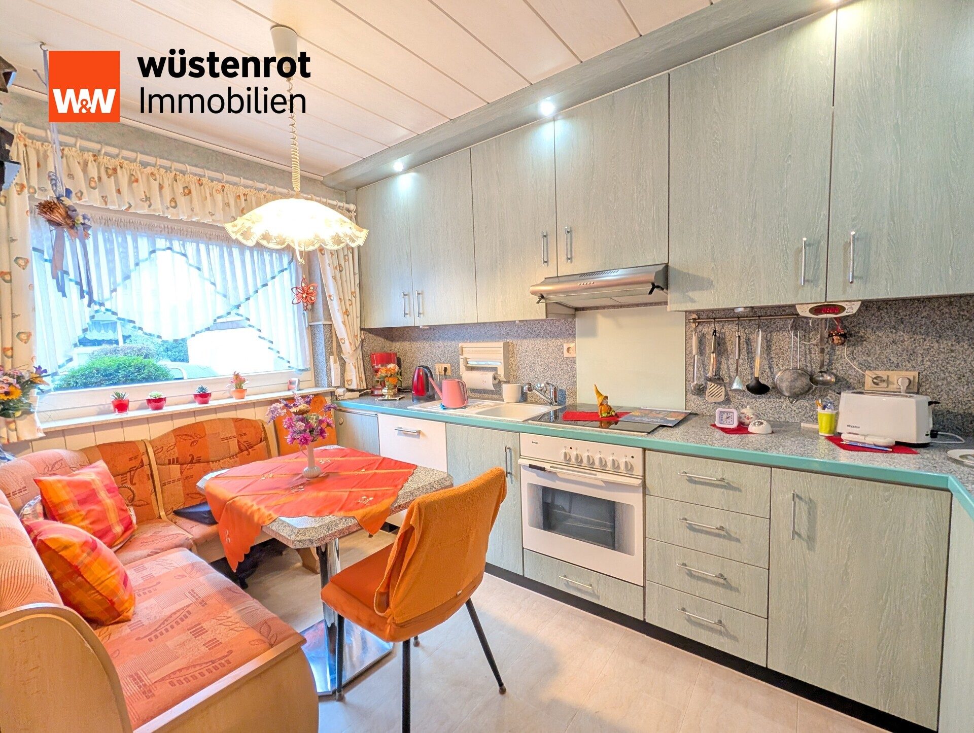 Immobilienangebot - Oberhausen - Alle - Sehr gepflegtes Einfamilienhaus mit schönem Garten & Ausbaureserve im Dachgeschoss
