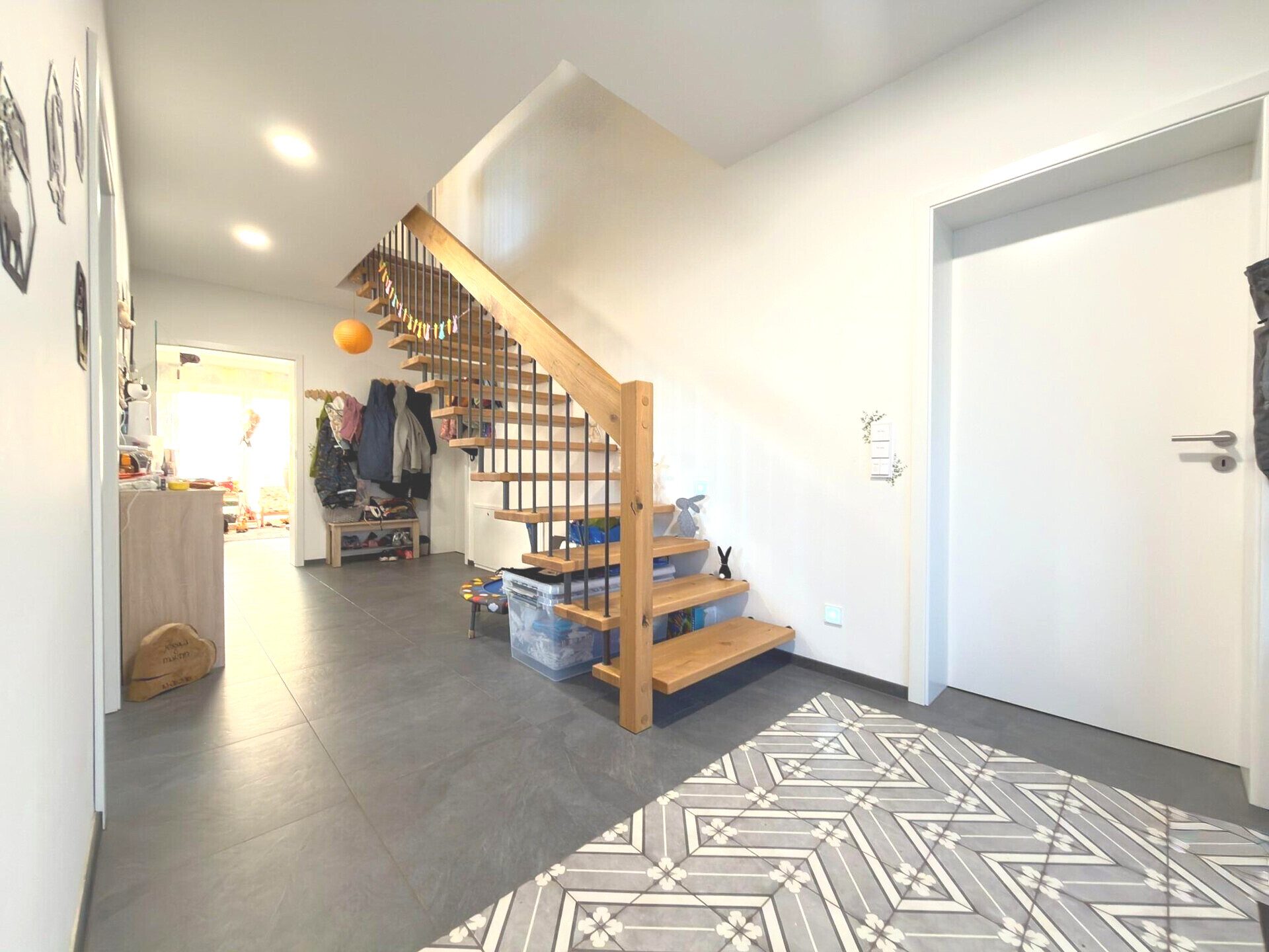 Immobilienangebot - Reichweiler - Alle - Wunderschönes, geräumiges Einfamilienhaus bei Freisen in ruhiger Wohnlage mit Top Autobahnanbindung!