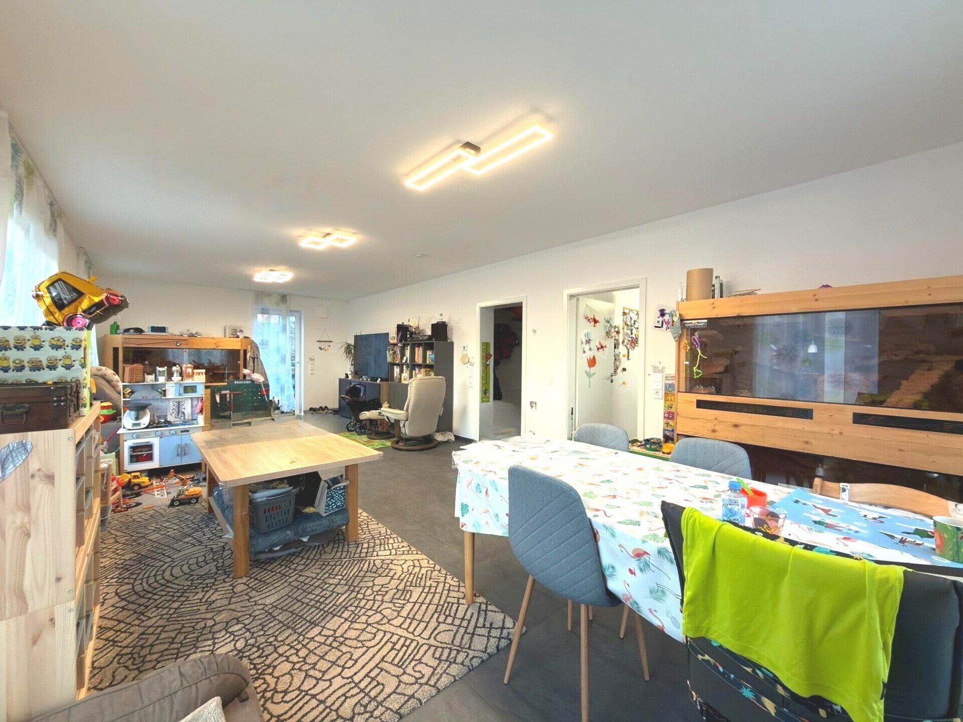 Immobilienangebot - Reichweiler - Alle - Wunderschönes, geräumiges Einfamilienhaus bei Freisen in ruhiger Wohnlage mit Top Autobahnanbindung!