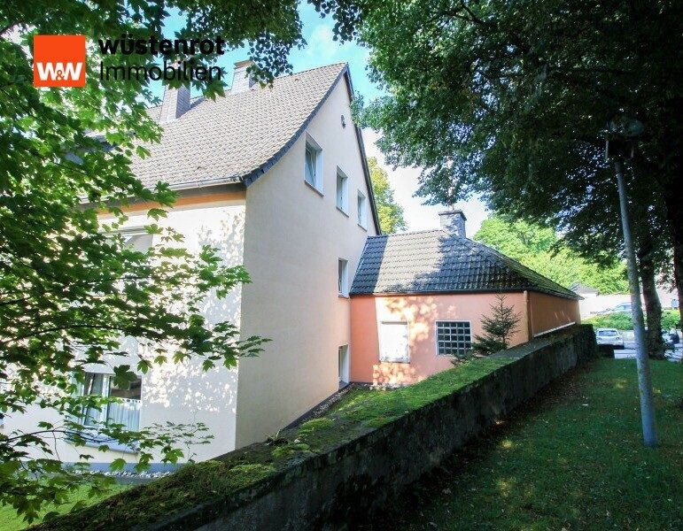 Immobilienangebot - Warstein - Alle - Voll vermietetes Mehrfamilienhaus mit starker Rendite