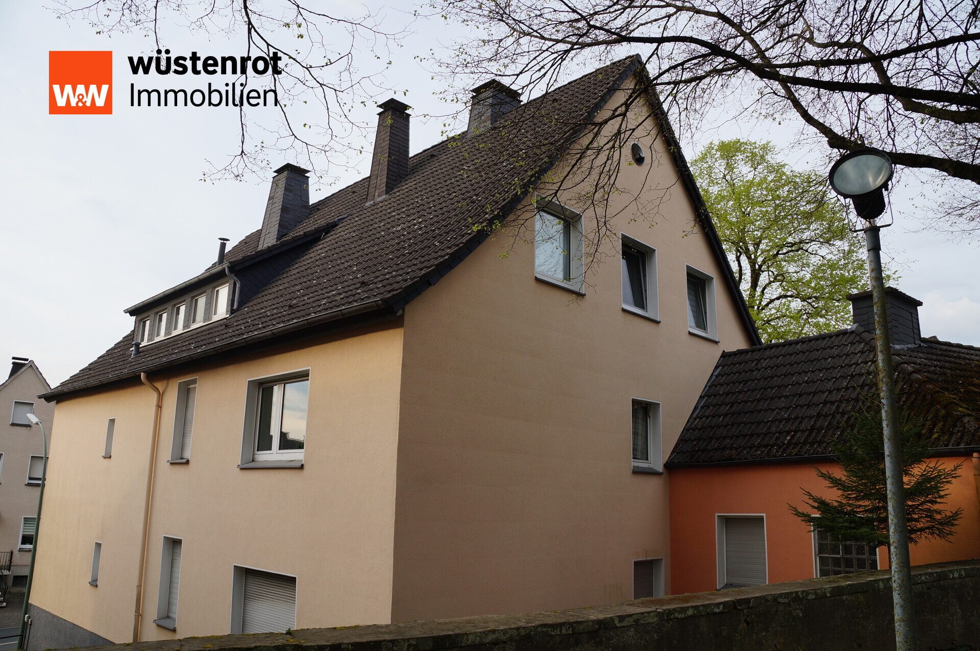 Immobilienangebot - Warstein - Alle - Voll vermietetes Mehrfamilienhaus mit starker Rendite