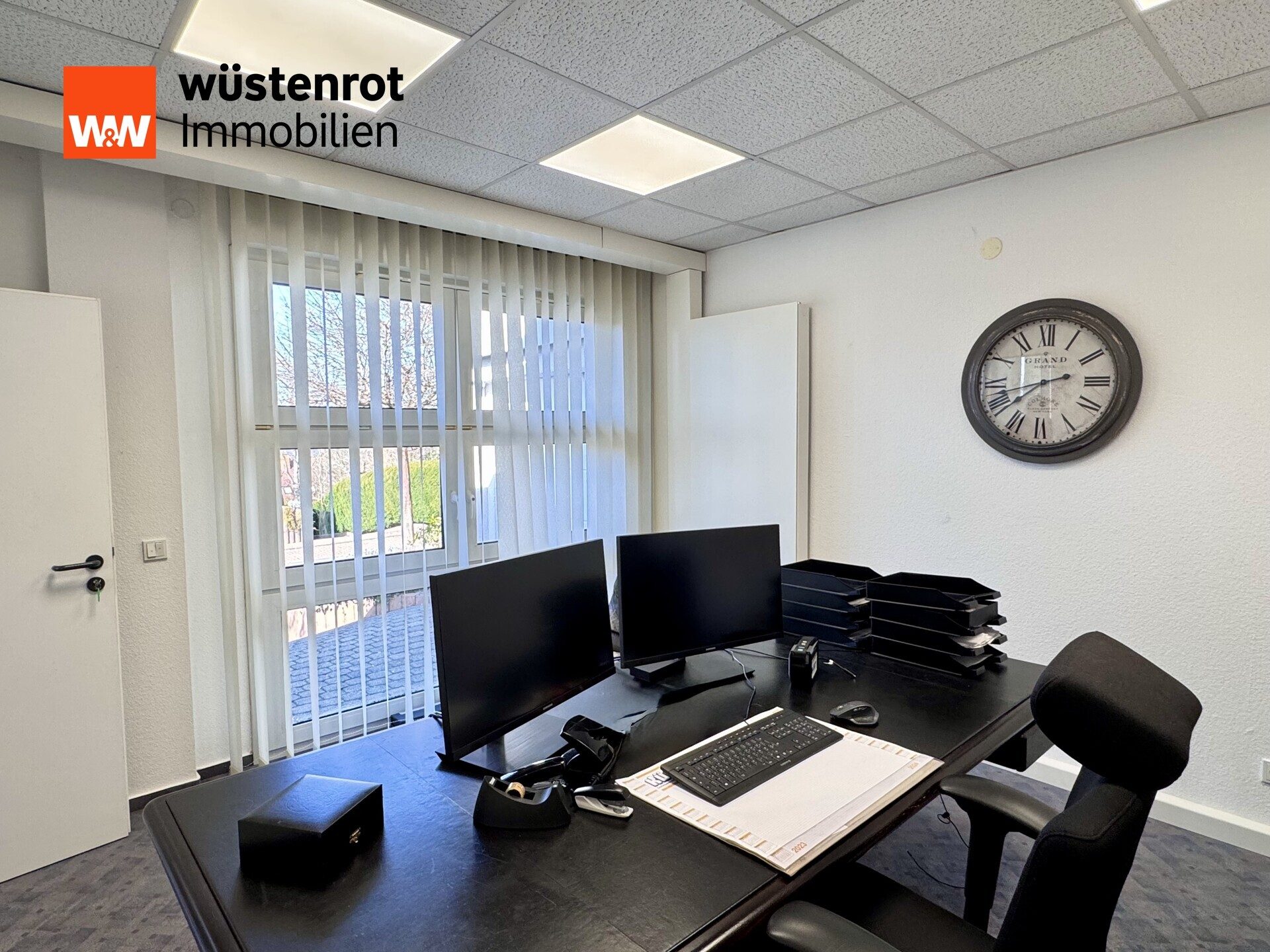 Immobilienangebot - Kirchen - Alle - Büroräume in ruhiger Lage, Parkplätze vorhanden