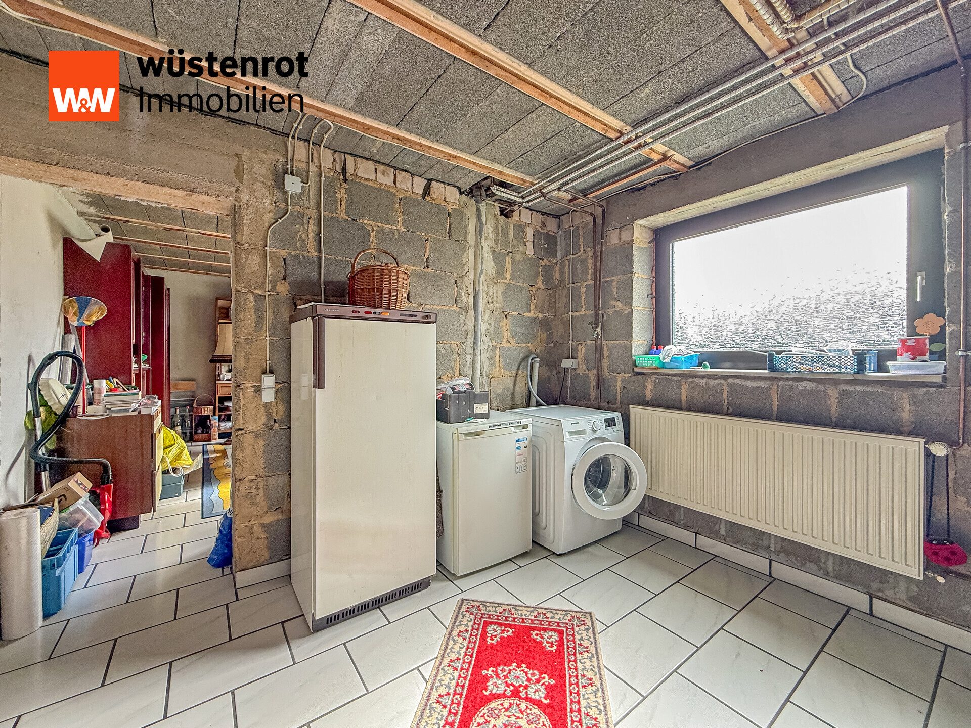 Immobilienangebot - Beckingen / Reimsbach - Alle - Schönes Einfamilienhaus mit zwei vermieteten Einheiten & zusätzlichem Ausbaupotenzial