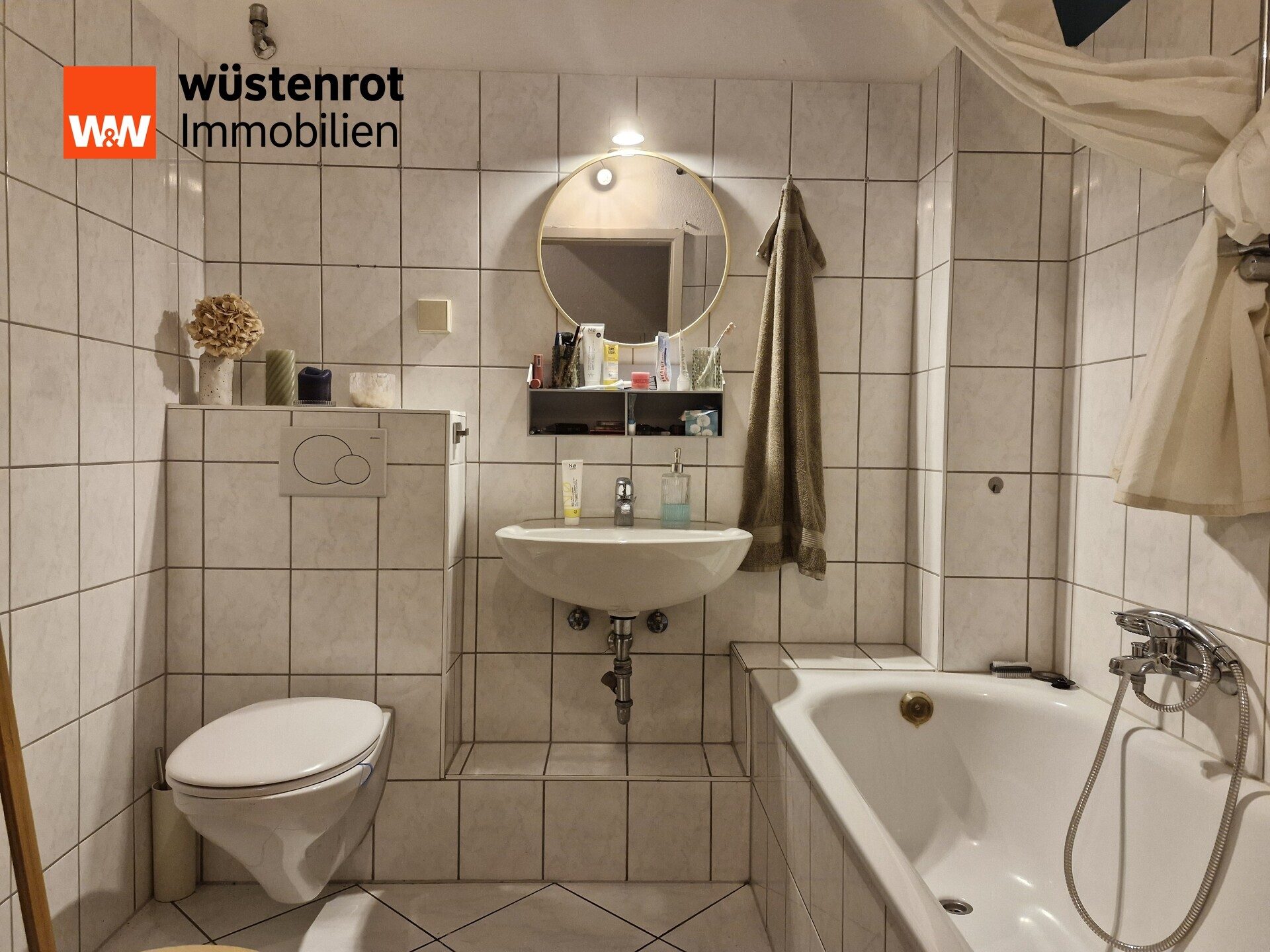 Immobilienangebot - Kassel - Alle - Vermietete 2-Zimmer-ETW mit Lift in wertvoller Citylage VORDERER WESTEN