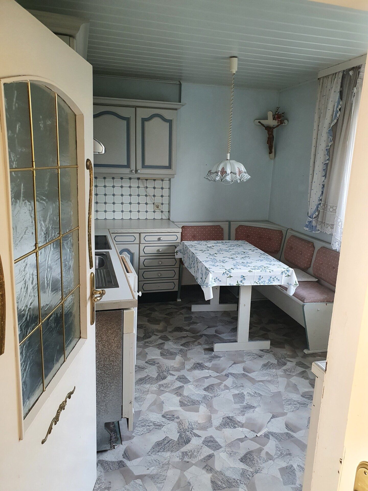 Immobilienangebot - Eckental - Alle - Ihr Projekt beginnt hier: 
Einfamilienhaus mit großem Grundstück und Perspektive