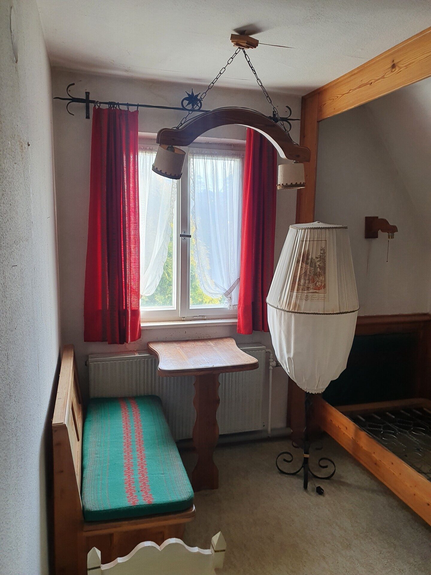 Immobilienangebot - Eckental - Alle - Ihr Projekt beginnt hier: 
Einfamilienhaus mit großem Grundstück und Perspektive