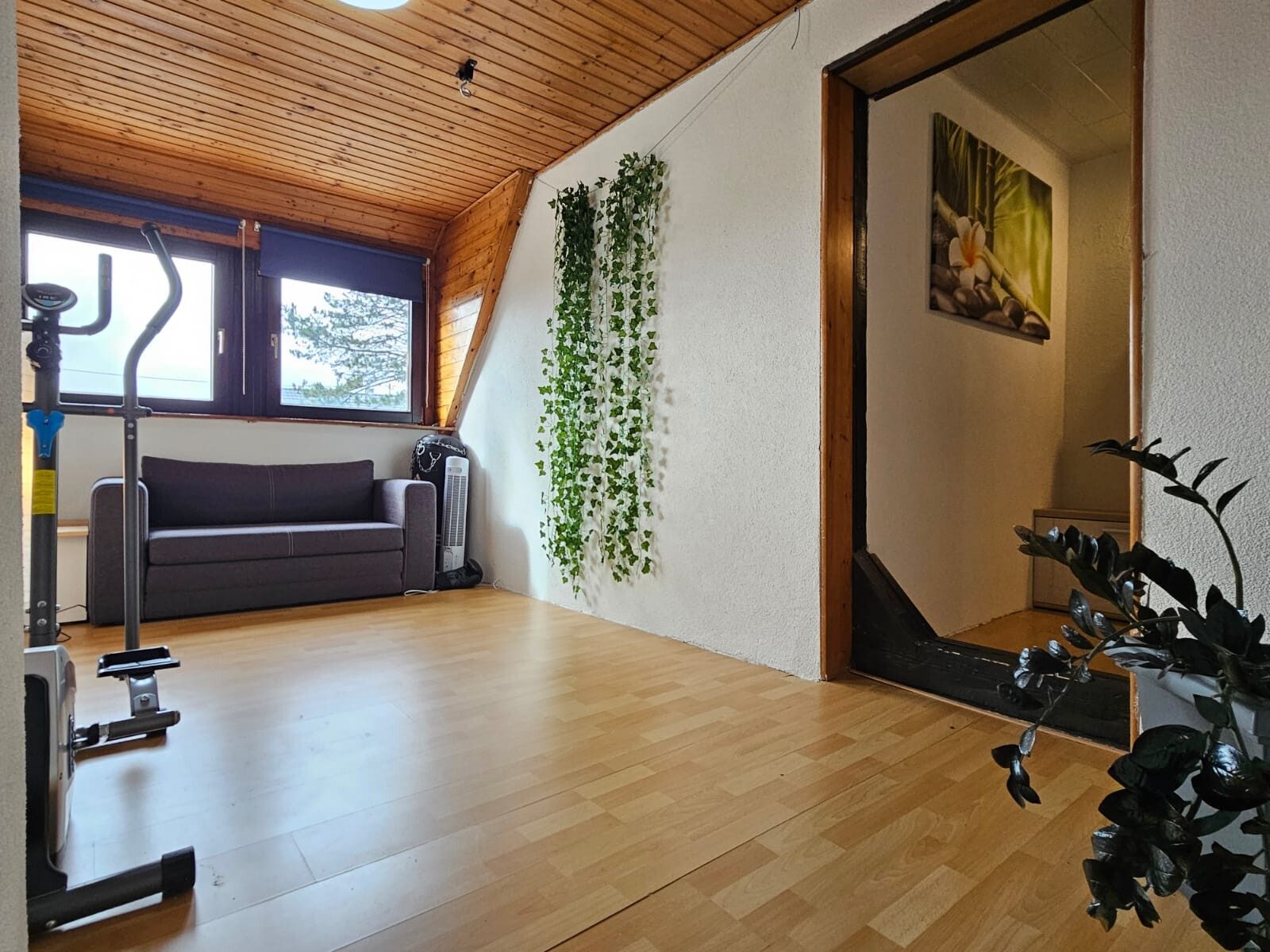 Immobilienangebot - Mettlach - Alle - Groß, Grün, Grenznah - Perfekt für Mehrgenerationswohnen und Berufspendler - bis zu 3 Whg möglich!
