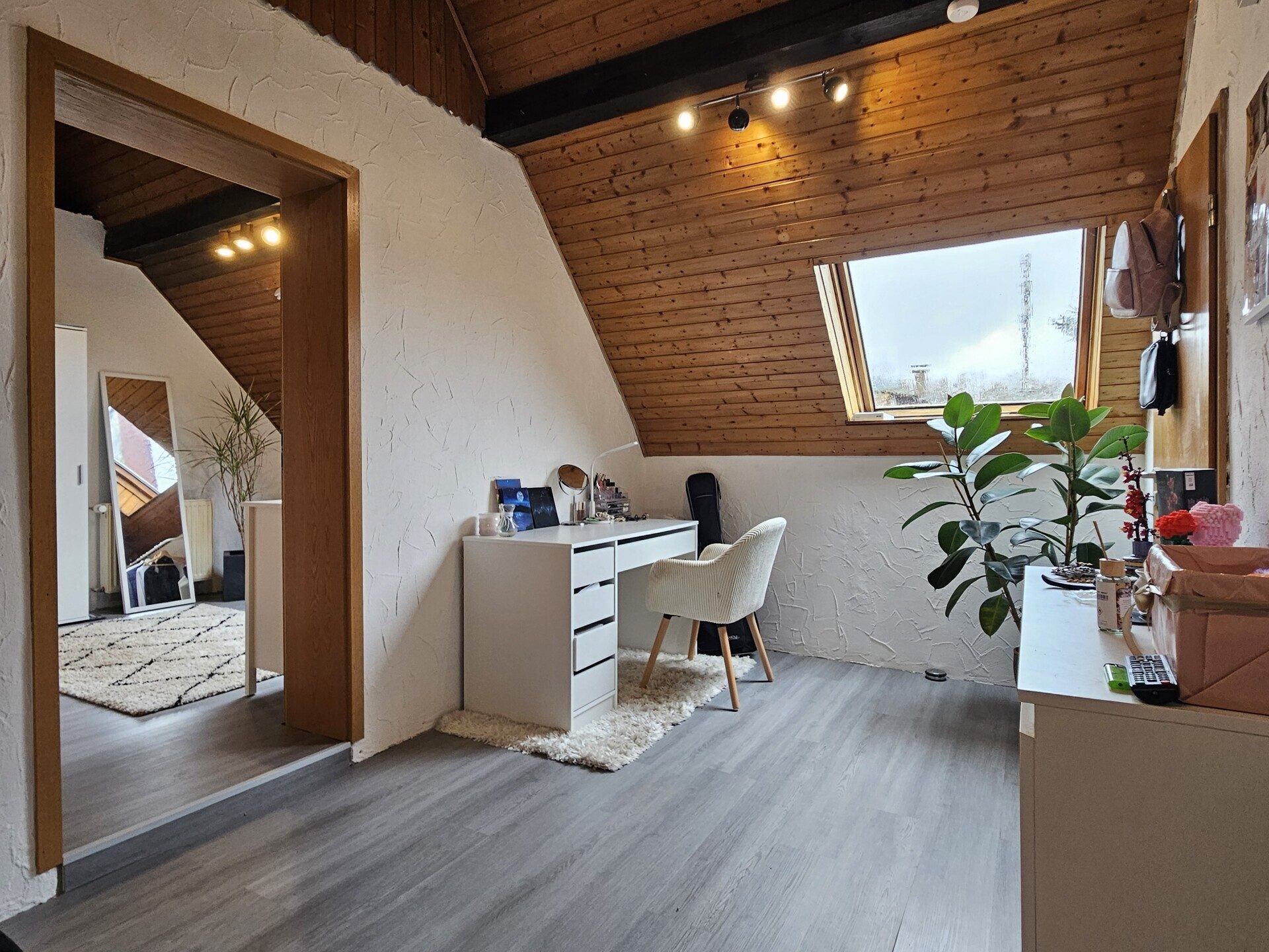 Immobilienangebot - Mettlach - Alle - Groß, Grün, Grenznah - Perfekt für Mehrgenerationswohnen und Berufspendler - bis zu 3 Whg möglich!
