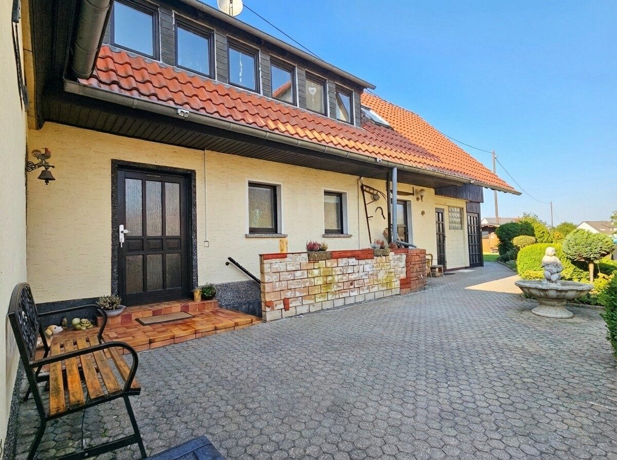 Immobilienangebot - Mettlach - Alle - Groß, Grün, Grenznah - Perfekt für Mehrgenerationswohnen und Berufspendler - bis zu 3 Whg möglich!