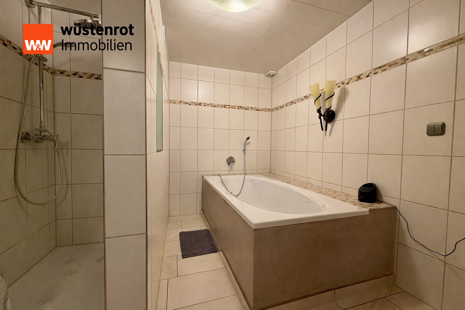 Immobilienangebot - Hohnhorst / Ohndorf - Alle - Aus 2 mach 3 - TOP gepflegtes 2 Familienhaus mir DREI Wohnungen (Rückbau möglich)