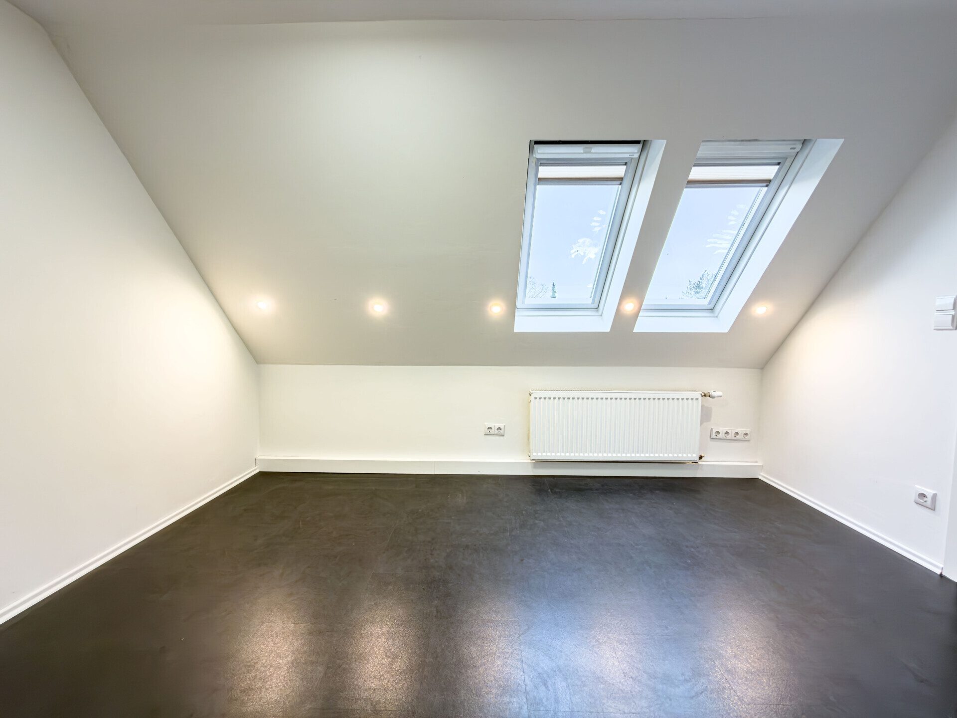Immobilienangebot - Bremen - Alle - Charmantes Einfamilienhaus mit 3 Zimmern und 2 Bädern – modernisiert & sofort verfügbar