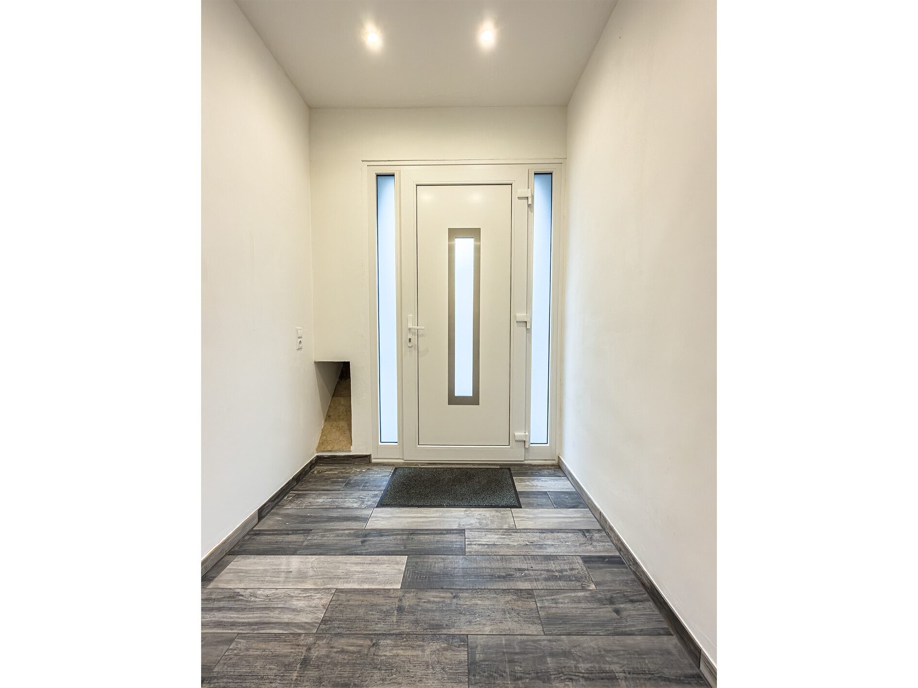 Immobilienangebot - Bremen - Alle - Charmantes Einfamilienhaus mit 3 Zimmern und 2 Bädern – modernisiert & sofort verfügbar
