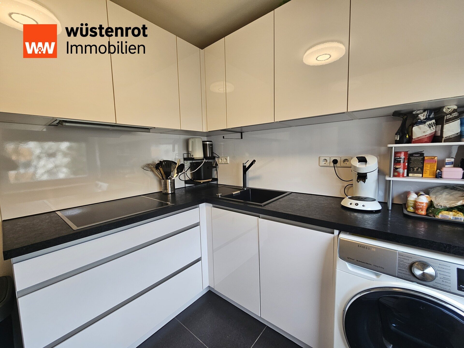 Immobilienangebot - Metzingen - Alle - Genial modernisierte Dreizimmerwohnung in gepflegter Wohnanlage.
Metzingen Neugreuth.
Ihre Chance!